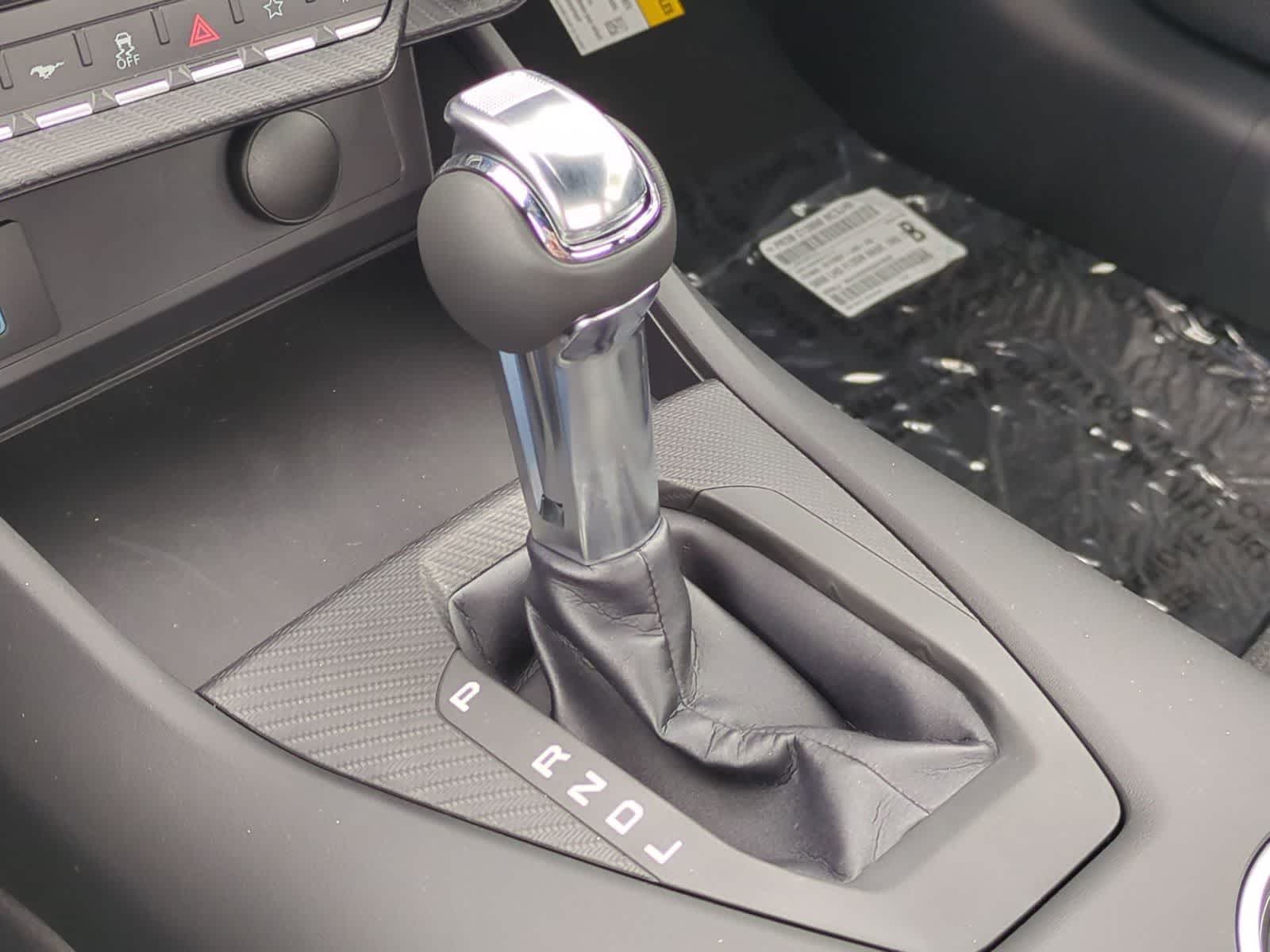 Thumbnail: 2025 Ford Mustang - 15