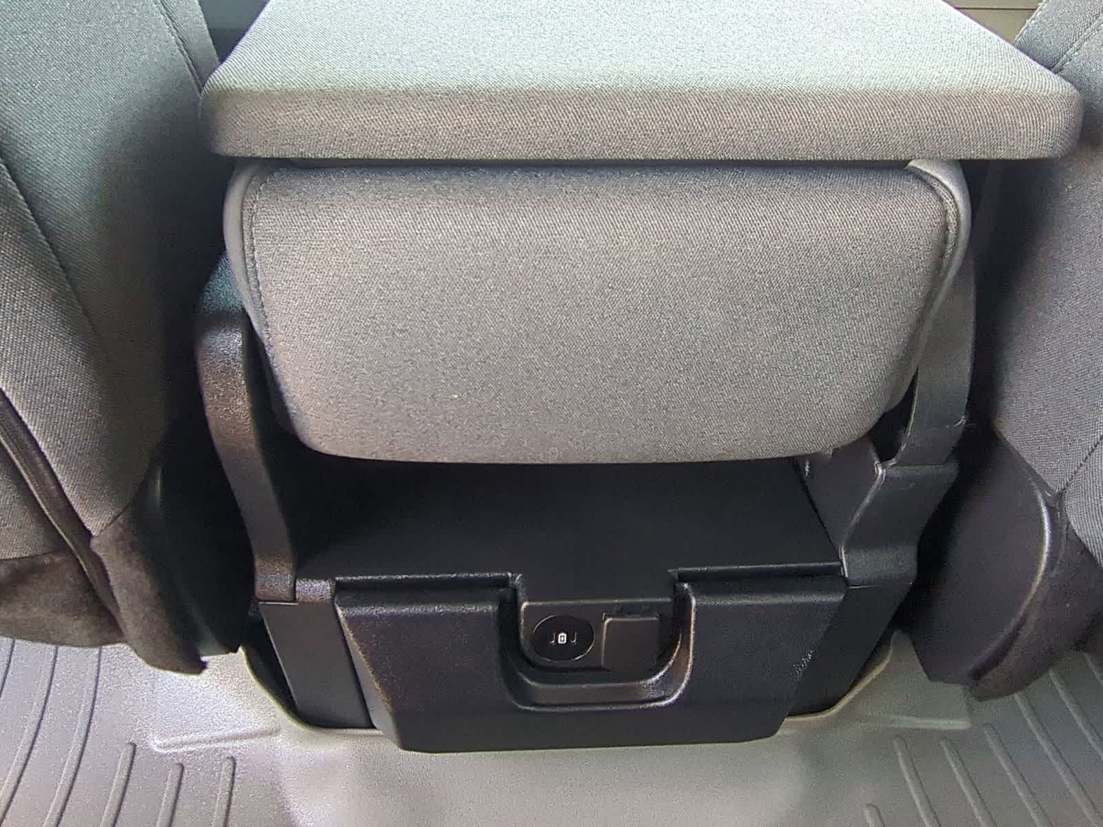 Thumbnail: 2025 Ford F-150 - 19