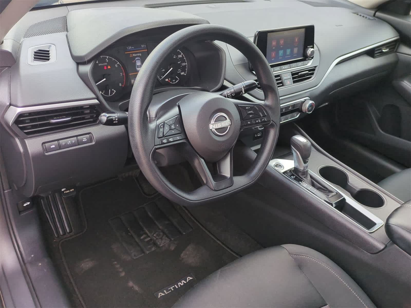 Thumbnail: 2024 Nissan Altima - 10
