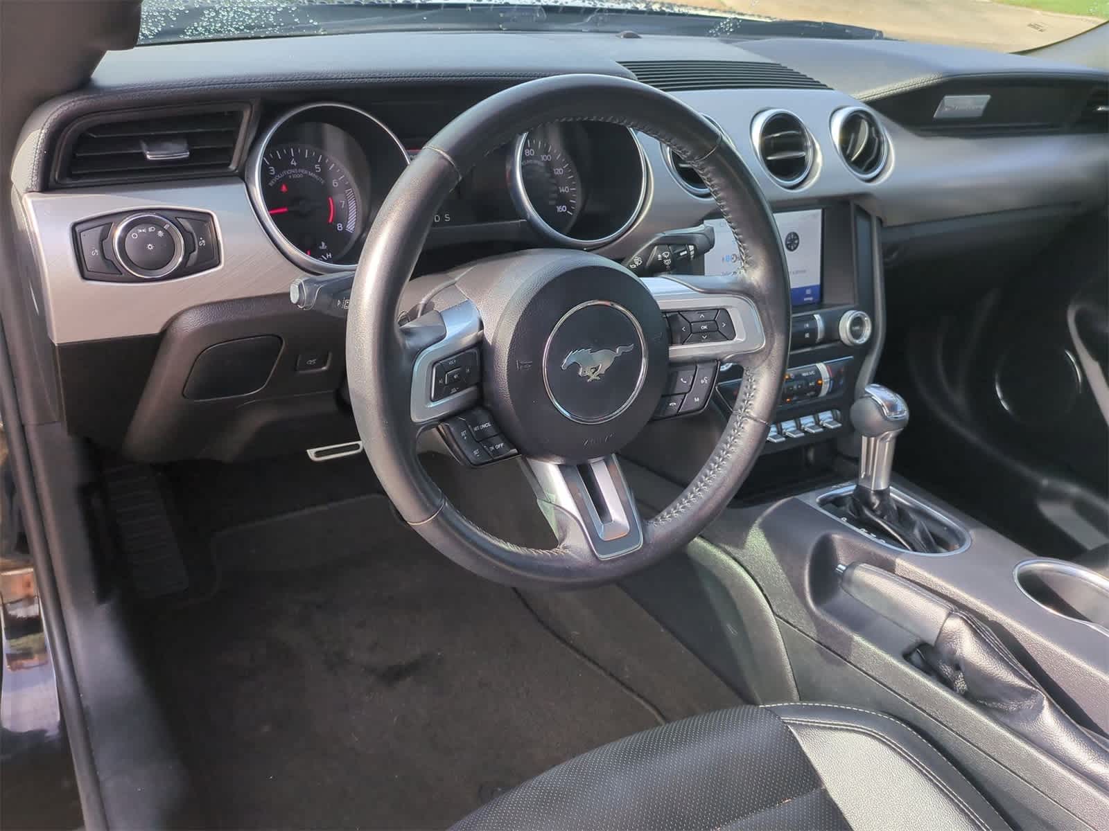 Thumbnail: 2022 Ford Mustang - 10