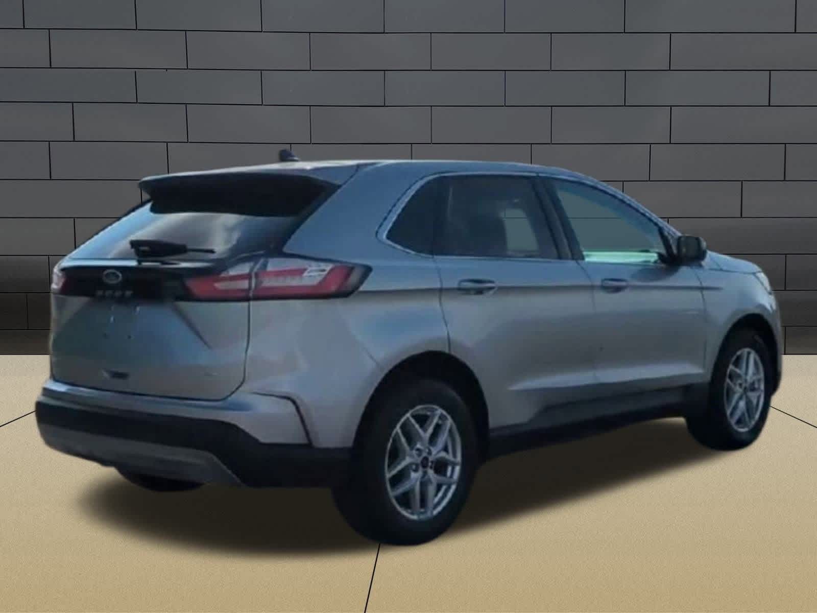 Thumbnail: 2023 Ford Edge - 8