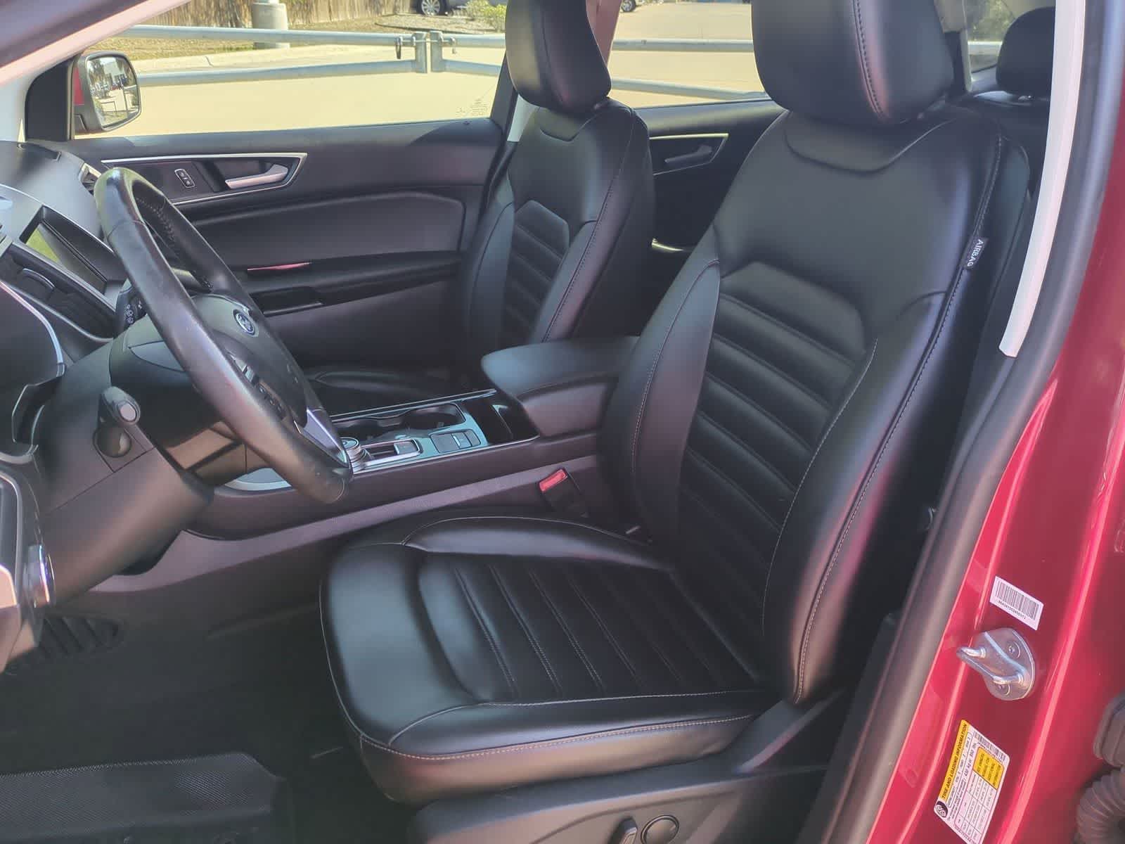 Thumbnail: 2020 Ford Edge - 19