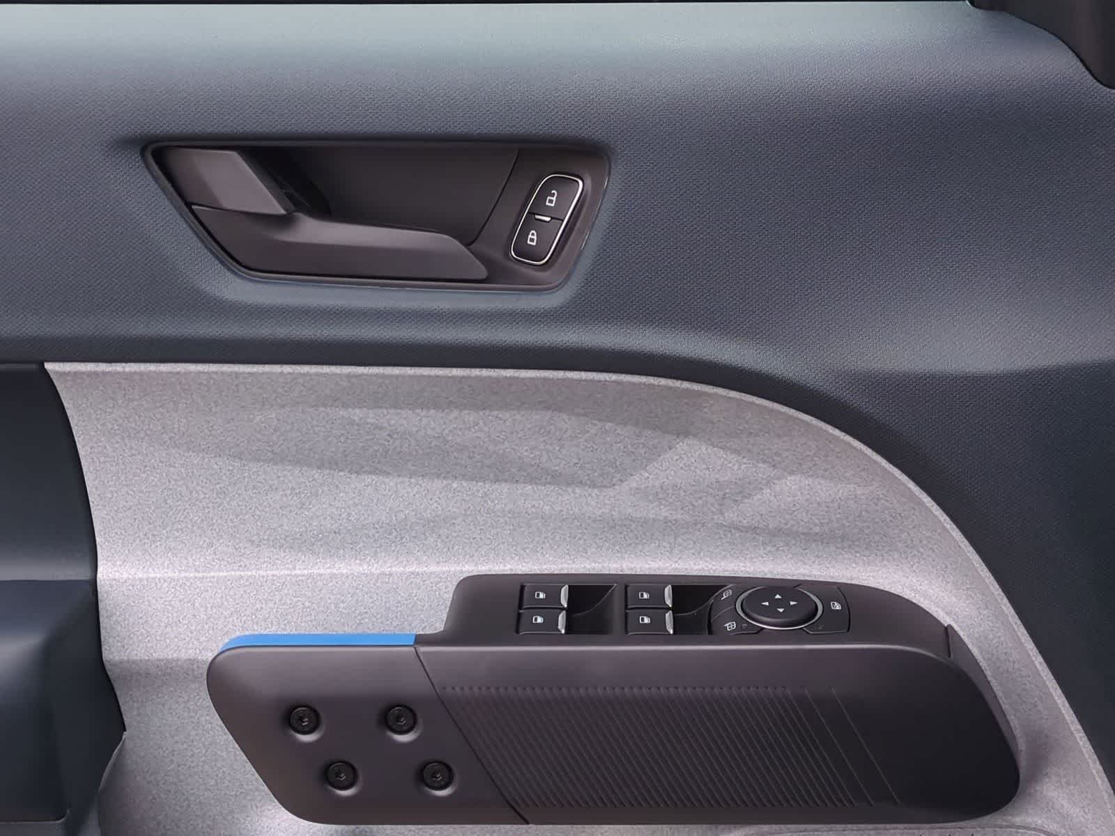 Thumbnail: 2025 Ford Maverick - 22