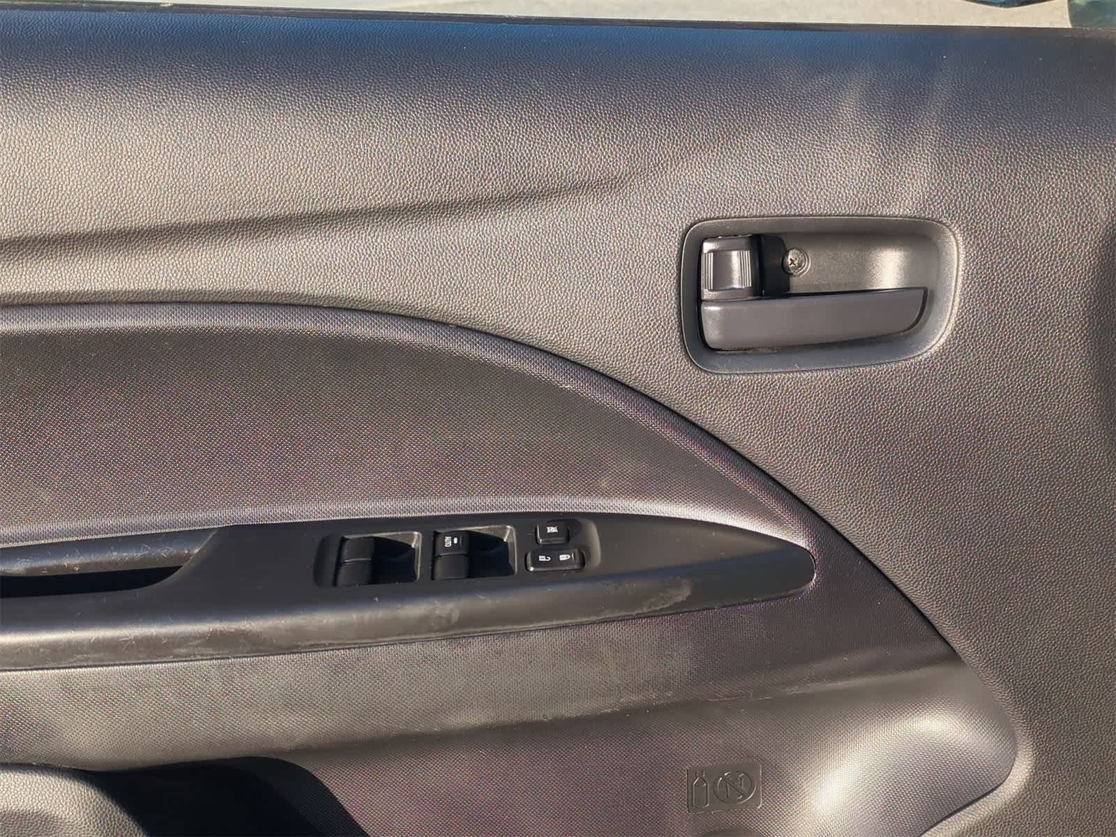 Thumbnail: 2021 Mitsubishi Mirage - 21