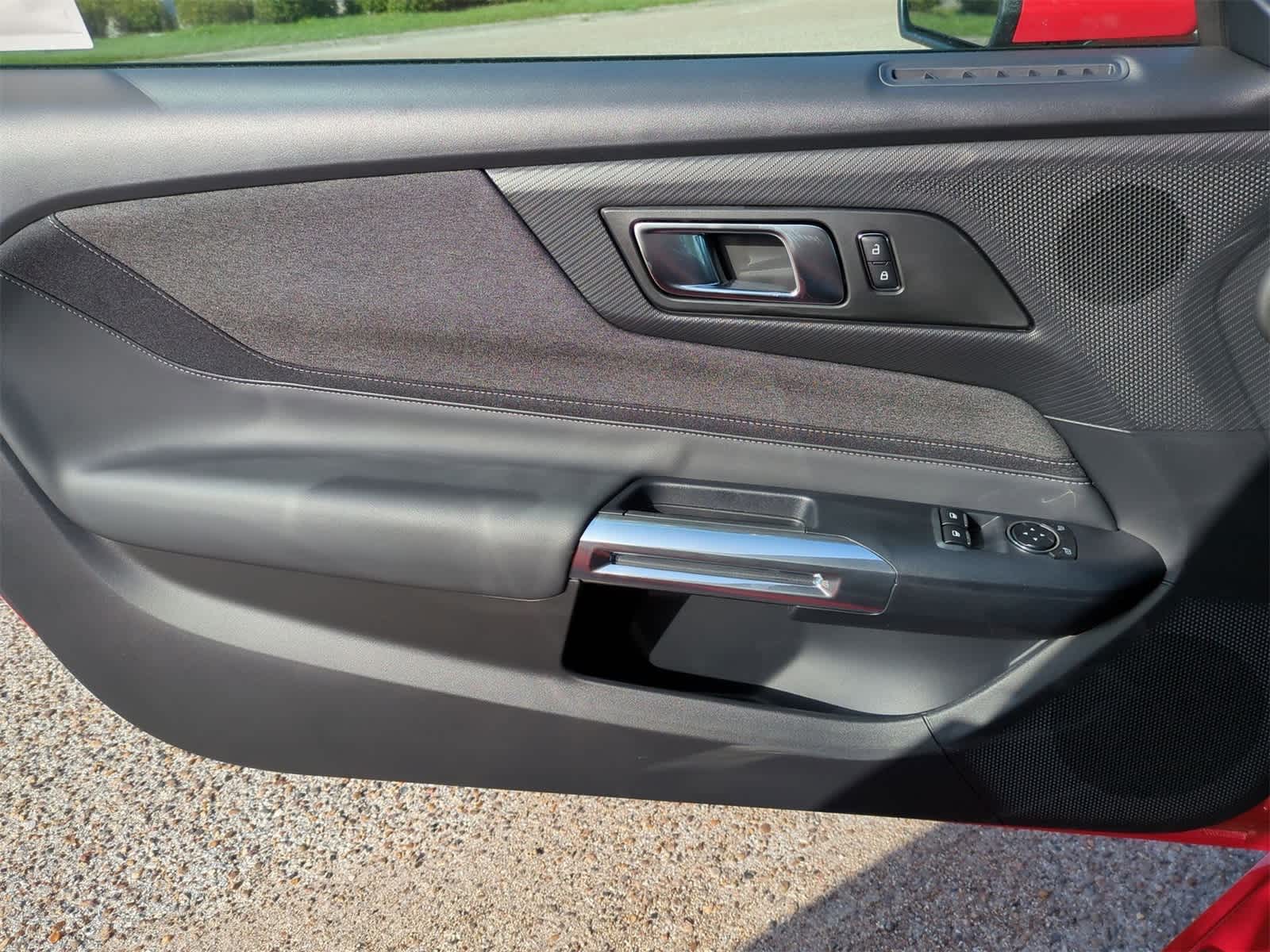 Thumbnail: 2025 Ford Mustang - 20