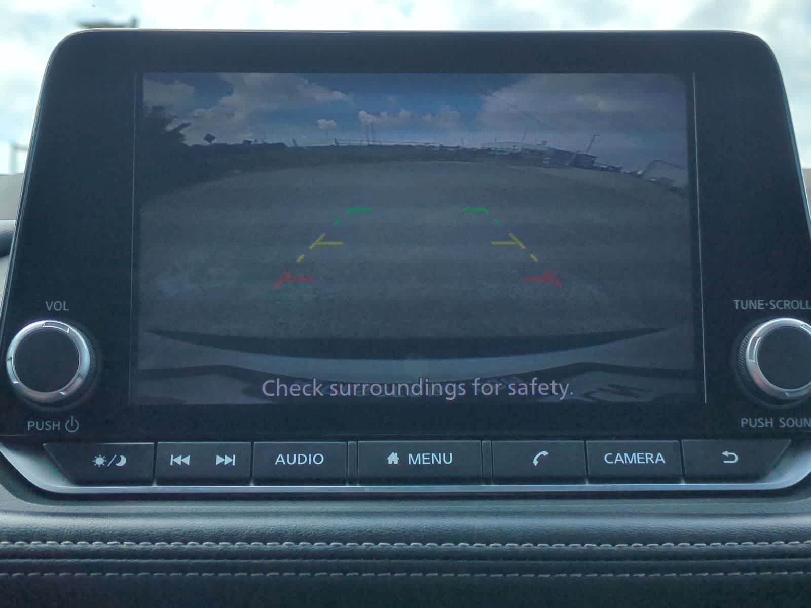 Thumbnail: 2023 Nissan Rogue - 14