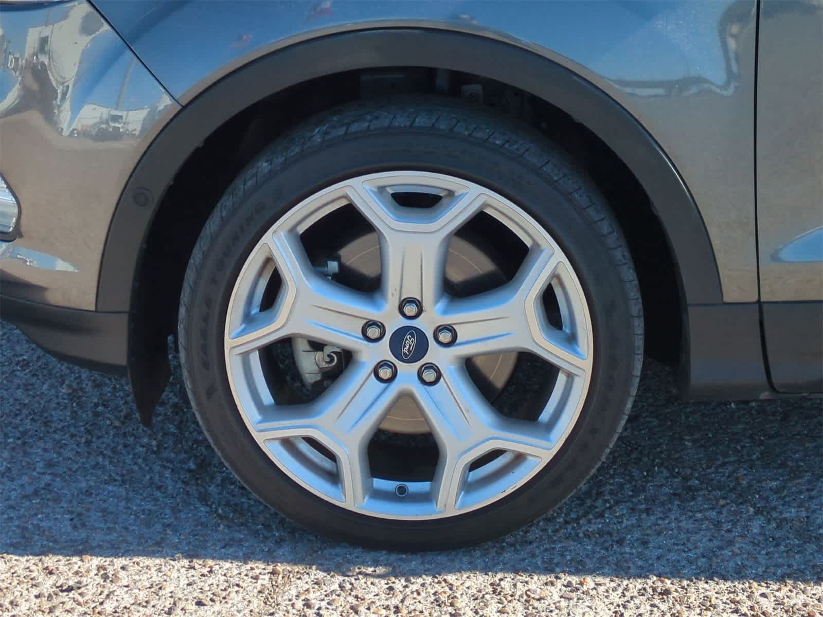 Thumbnail: 2019 Ford Escape - 32