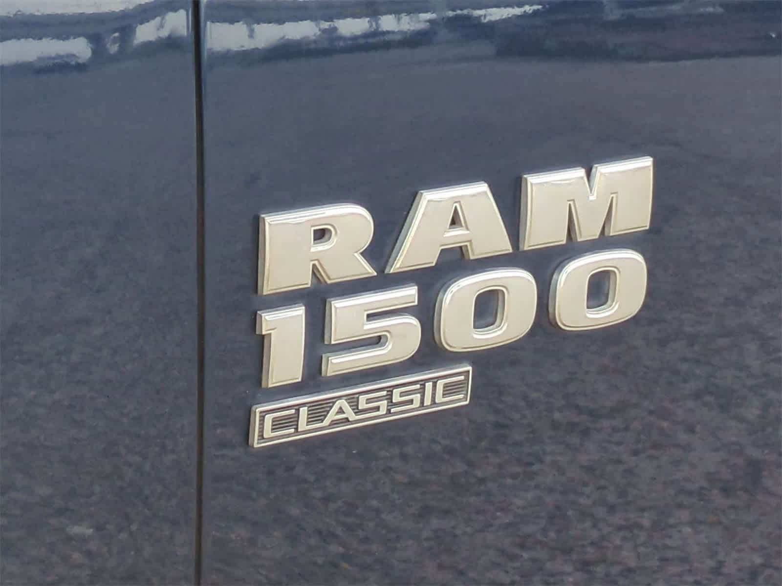 Thumbnail: 2020 RAM 1500 Classic - 29