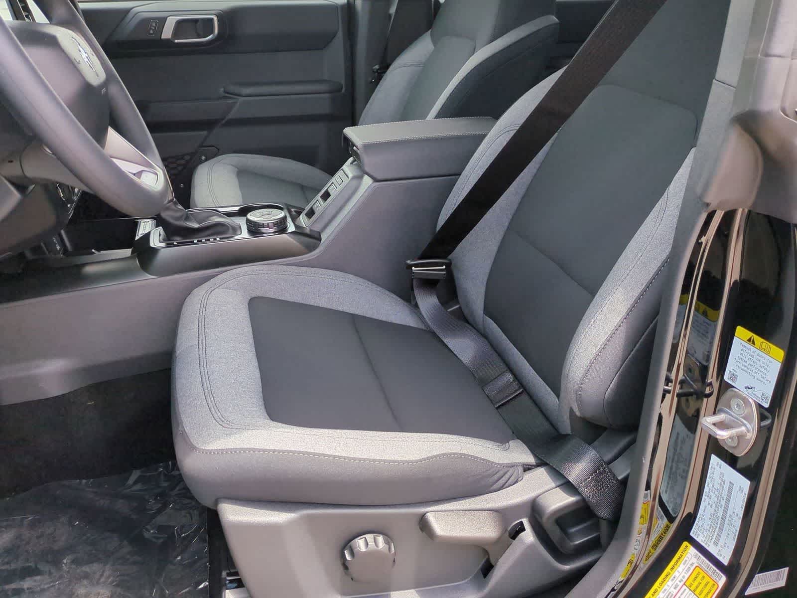 Thumbnail: 2025 Ford Bronco - 18