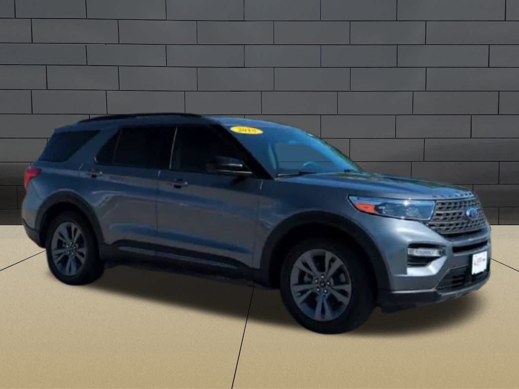 Used 2022 Ford Explorer XLT SUV