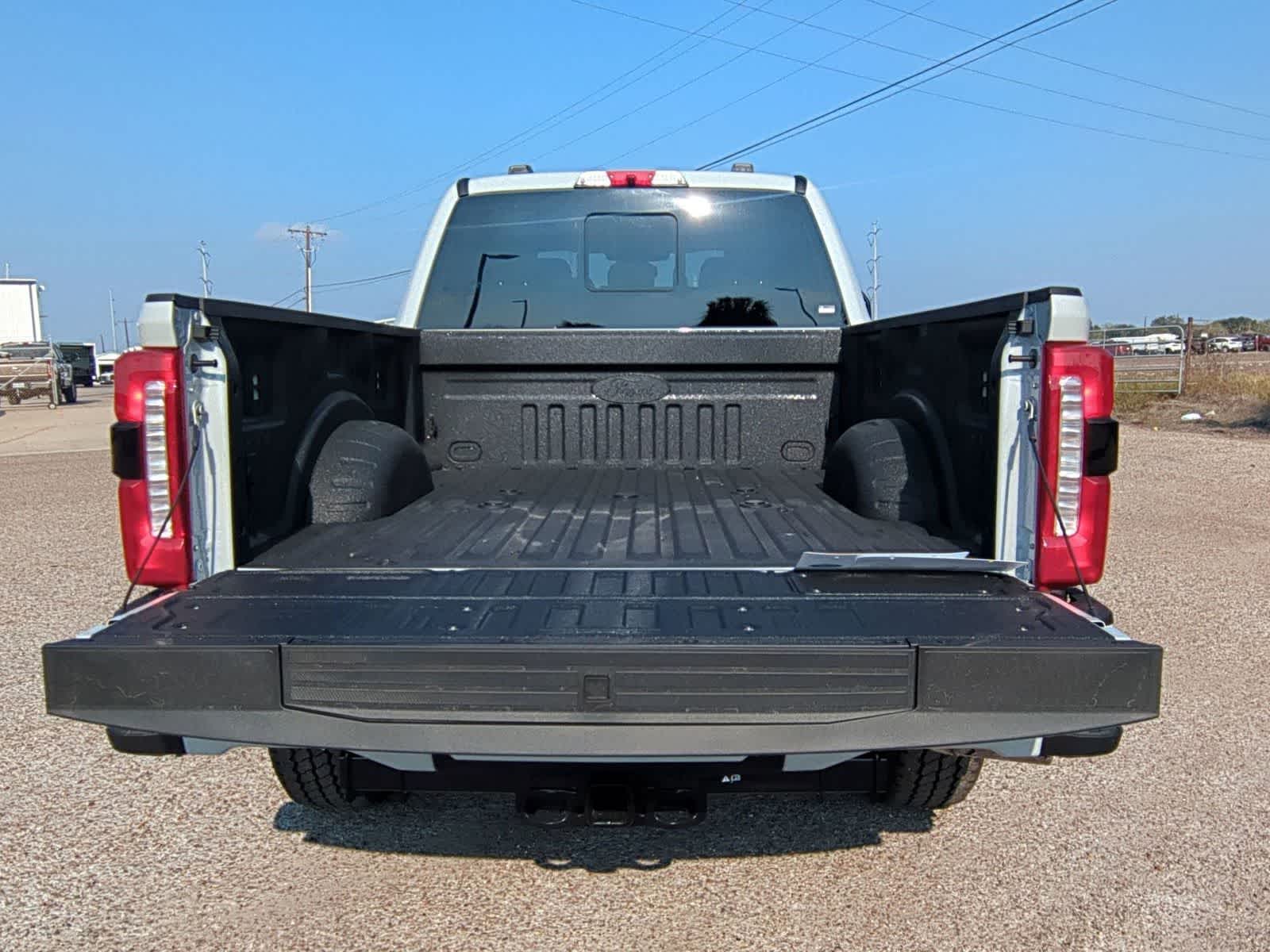Thumbnail: 2026 Ford F-250 - 25