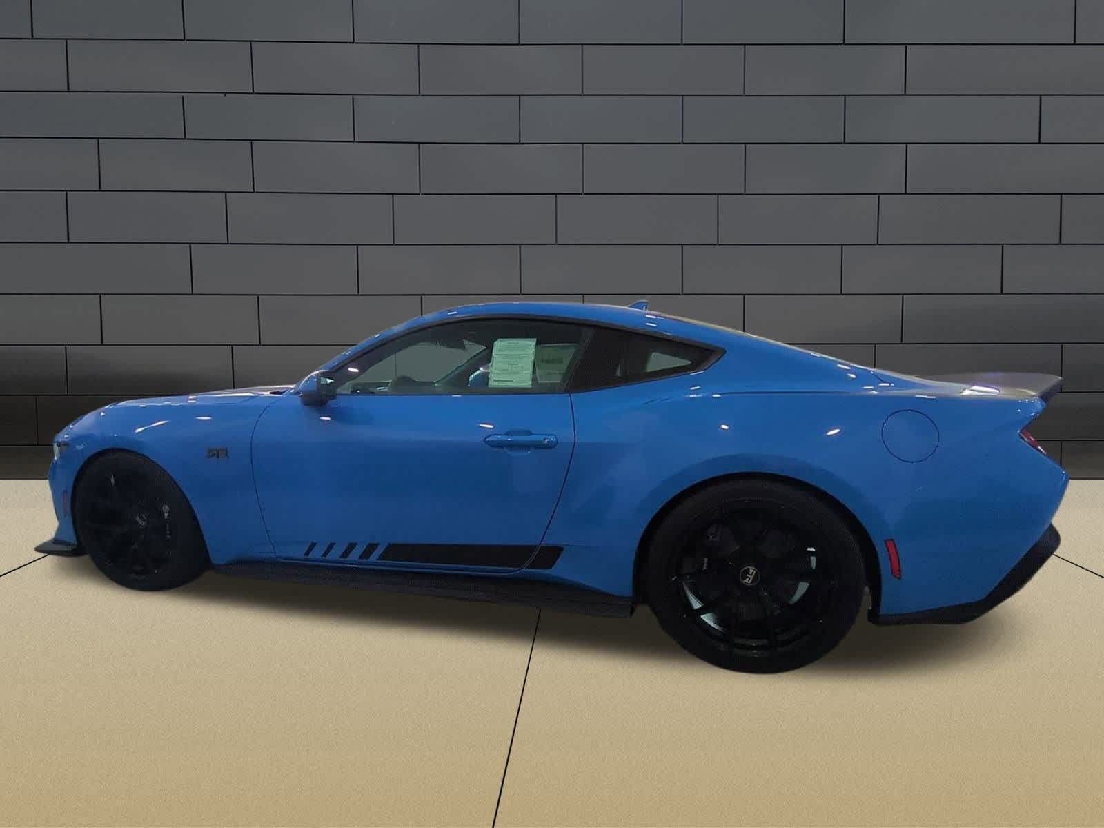 Thumbnail: 2025 Ford Mustang - 5