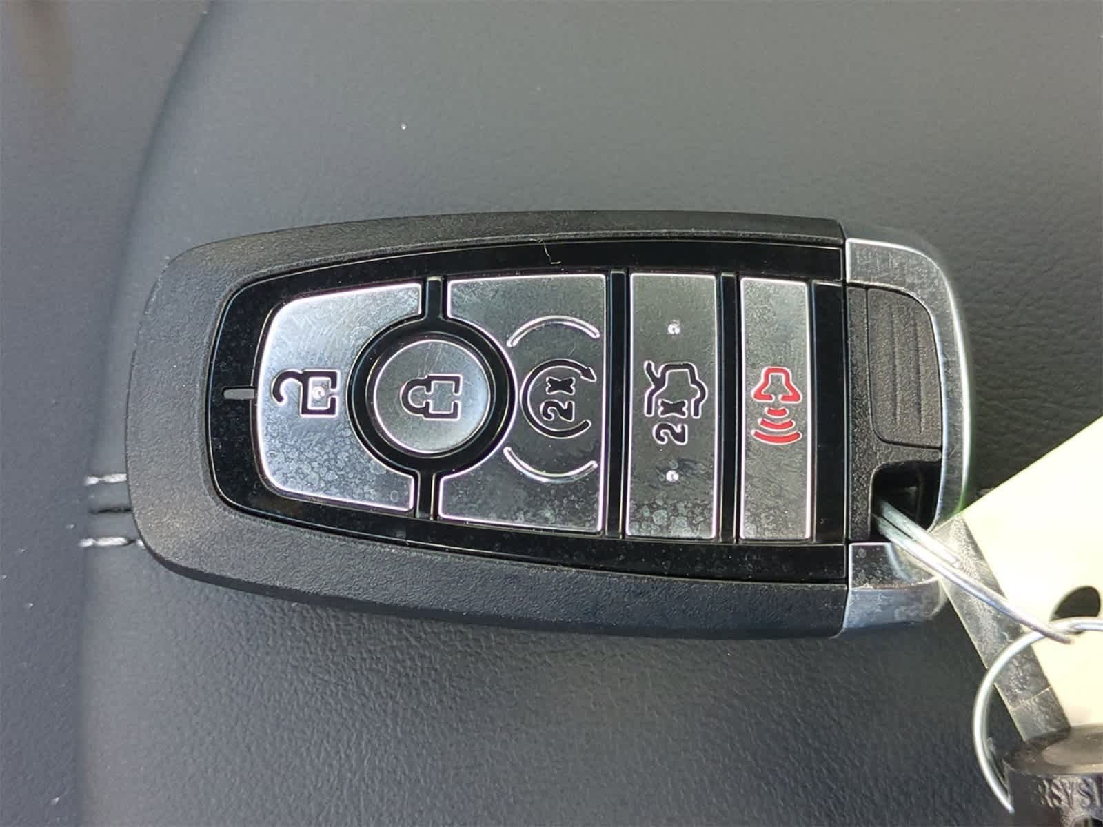 Thumbnail: 2025 Ford Mustang - 32