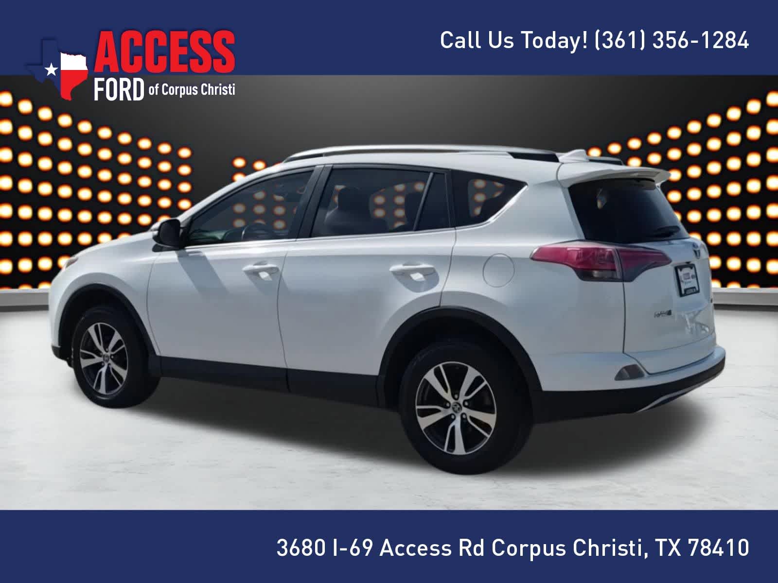 Thumbnail: 2018 Toyota RAV4 - 6