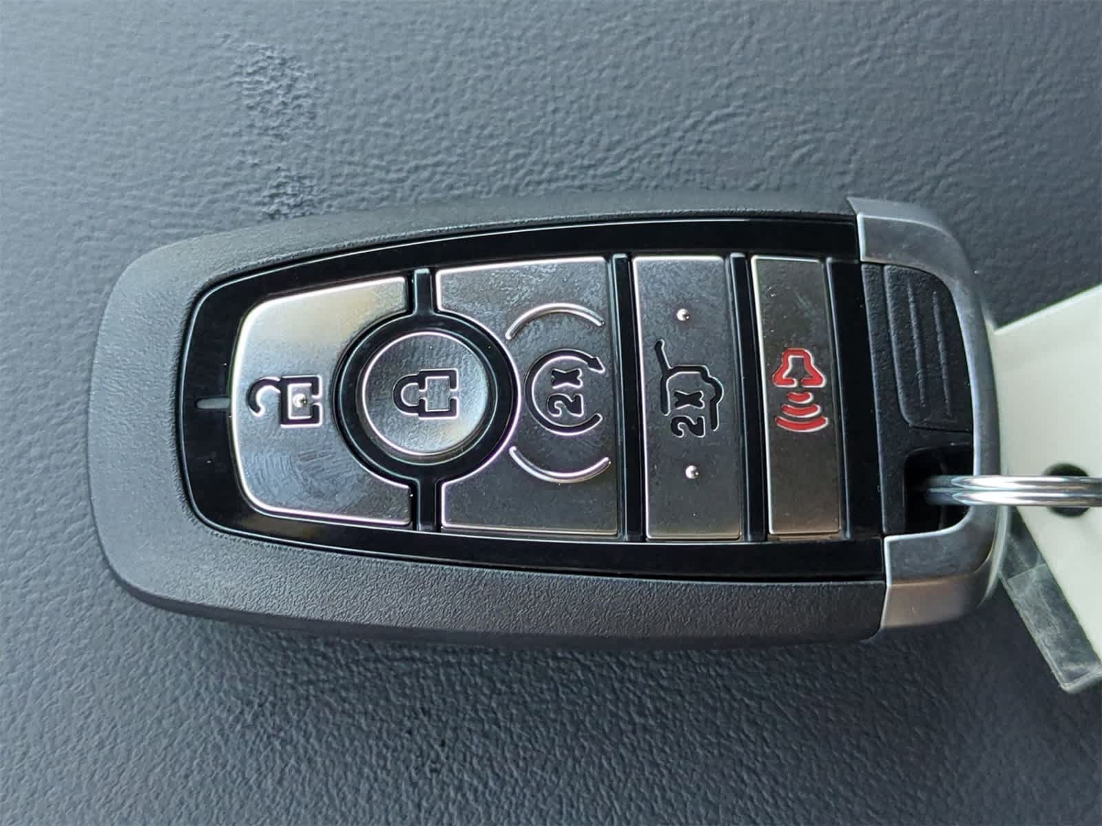 Thumbnail: 2025 Ford Explorer - 34