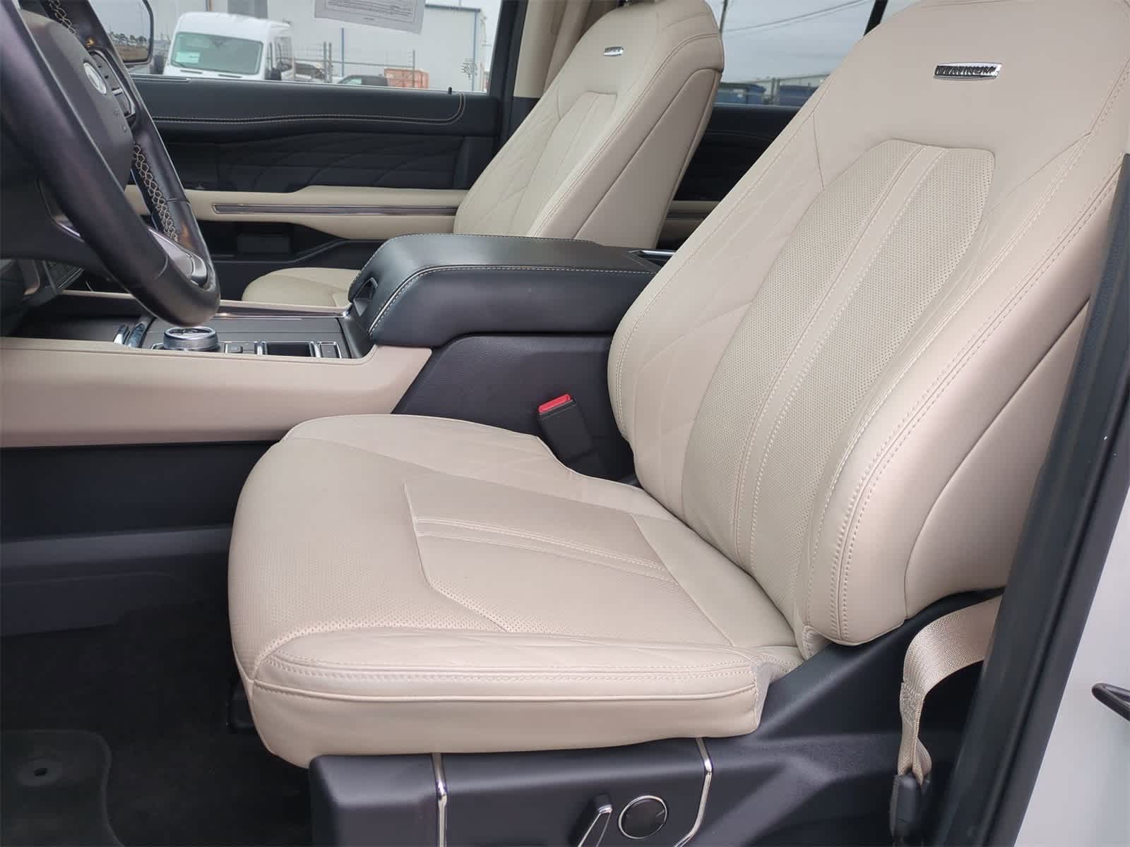 Thumbnail: 2023 Ford Expedition MAX - 20