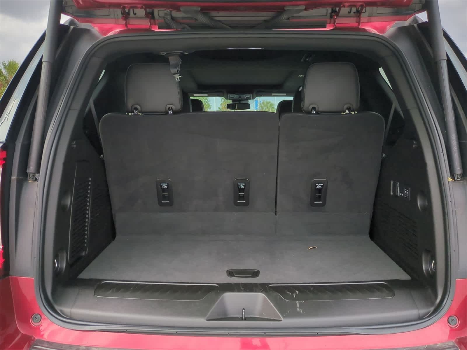 Thumbnail: 2024 GMC Yukon - 26