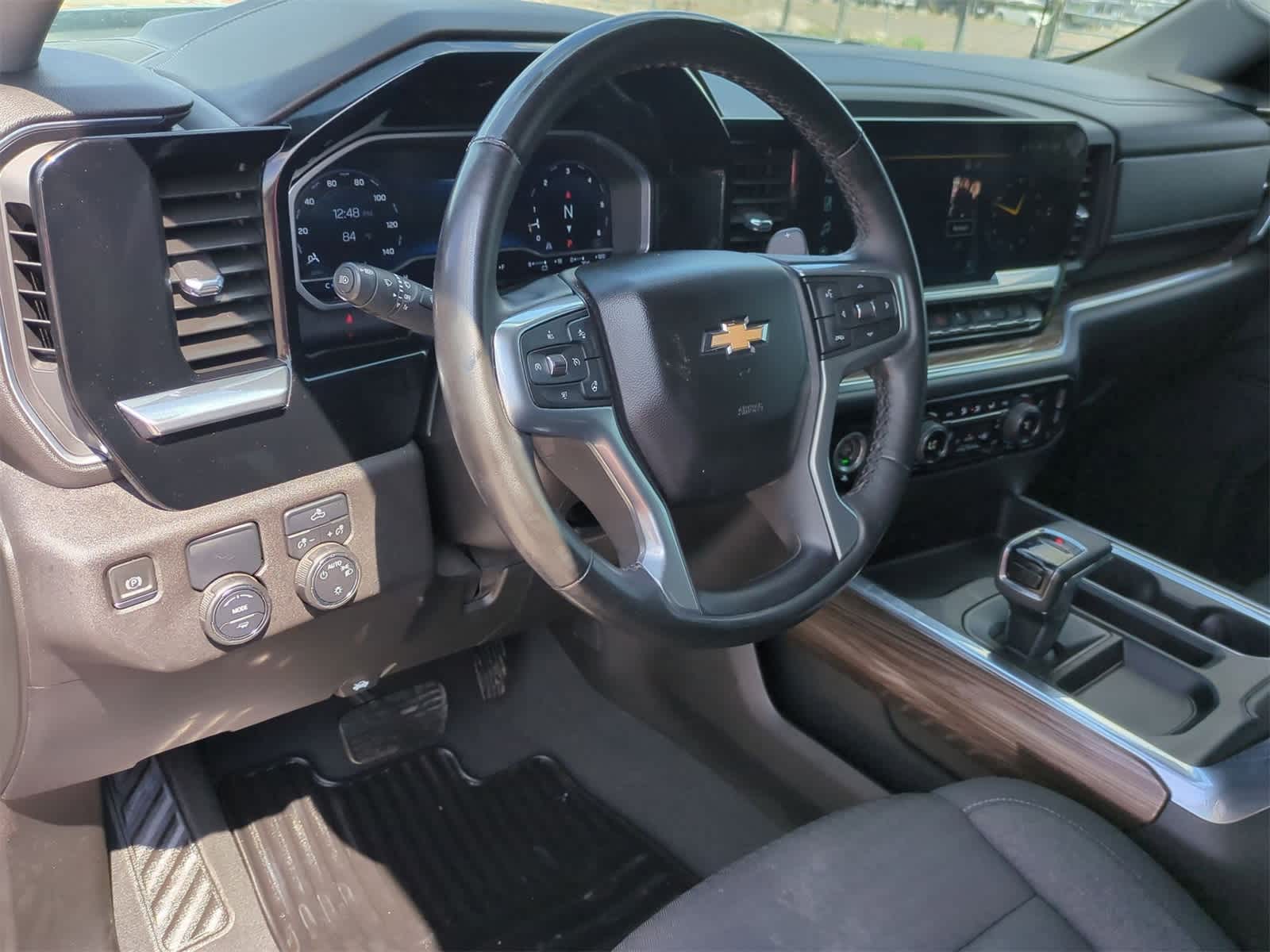 Thumbnail: 2023 Chevrolet Silverado 1500 - 10