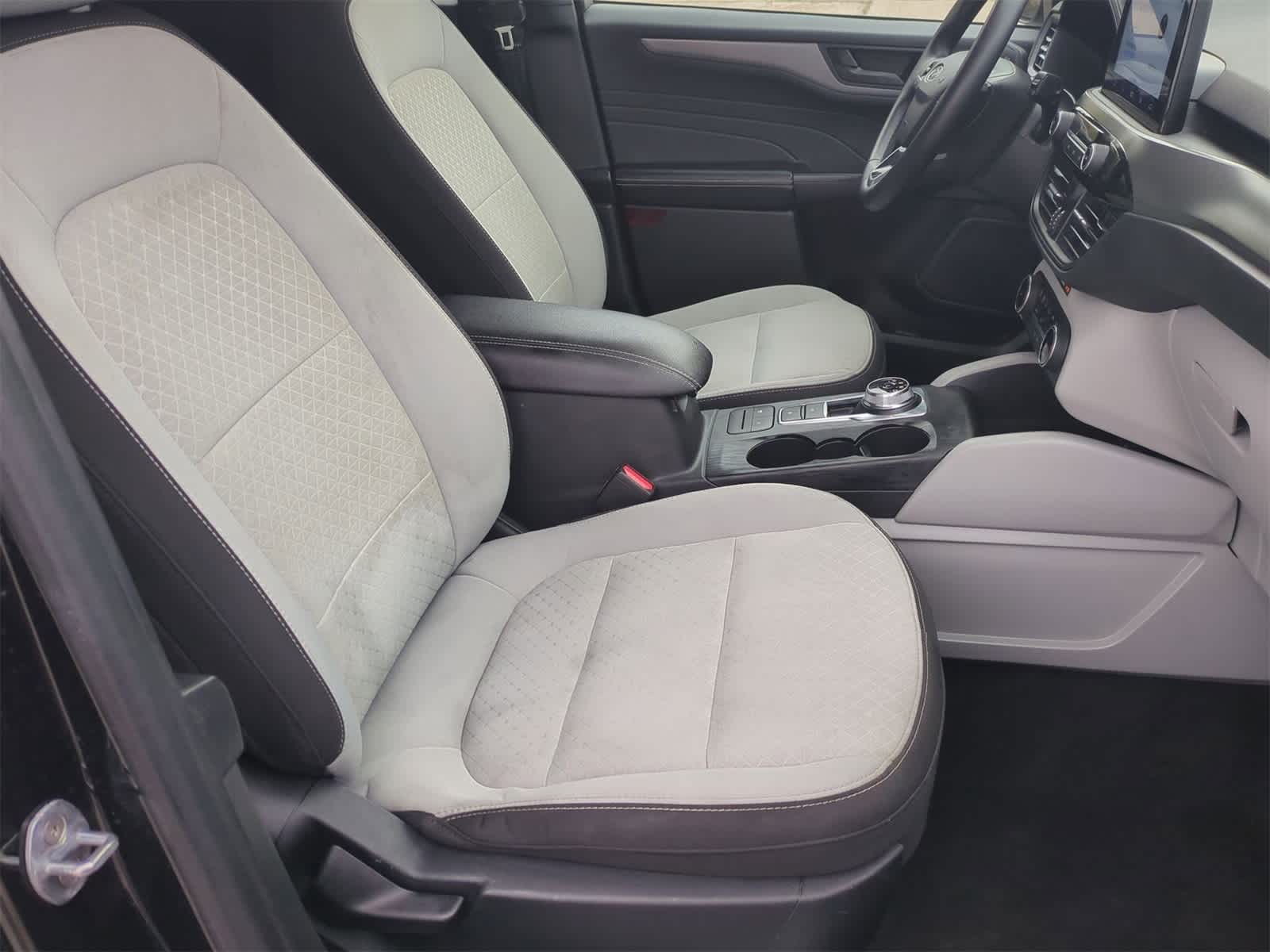 Thumbnail: 2024 Ford Escape - 26