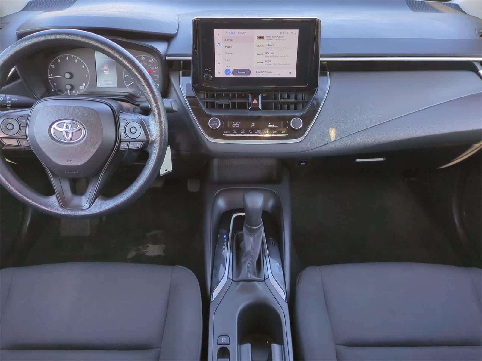 Thumbnail: 2023 Toyota Corolla - 18