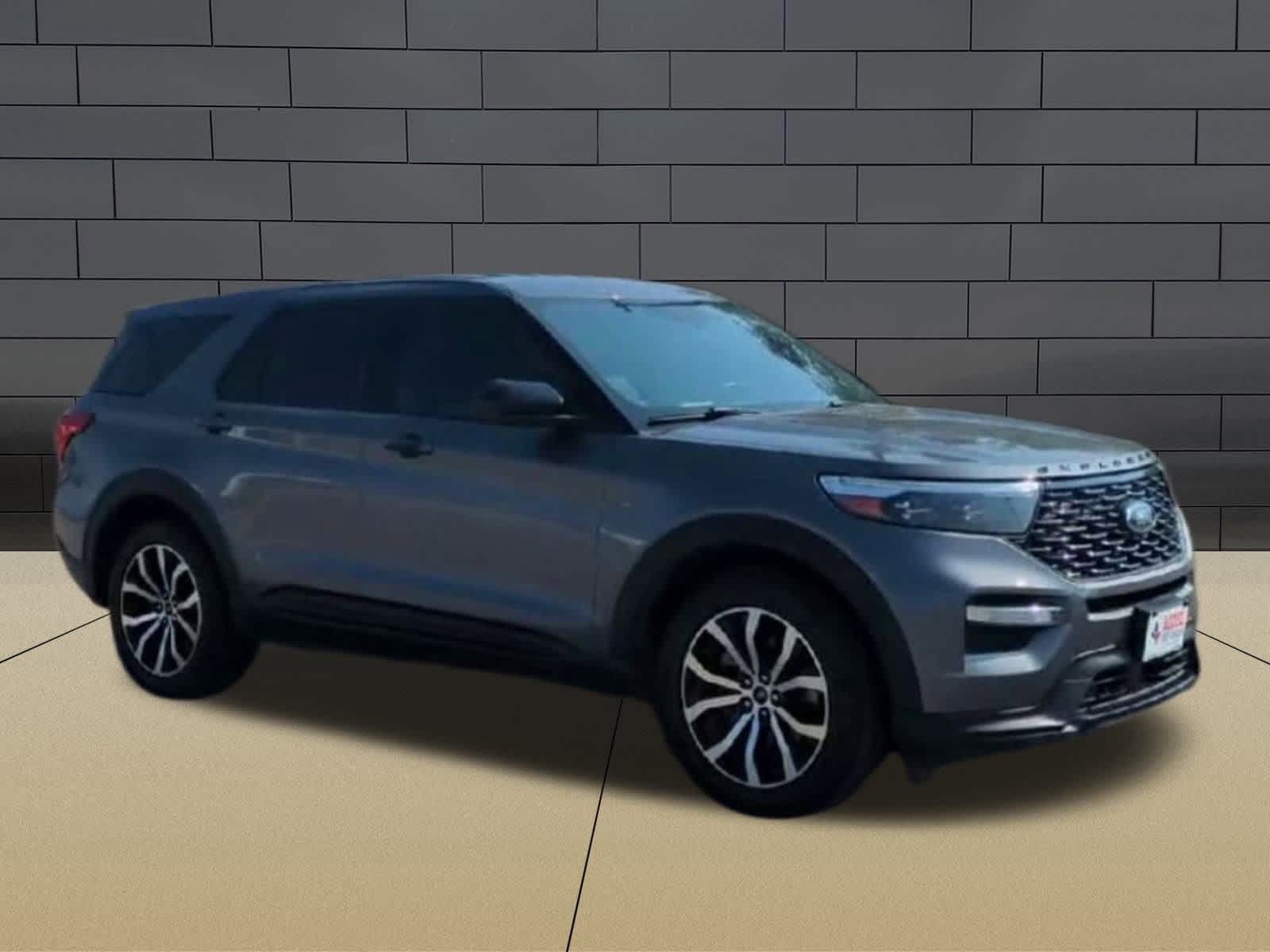 Thumbnail: 2022 Ford Explorer - 2
