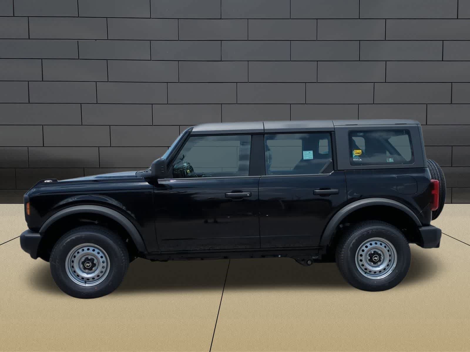 Thumbnail: 2025 Ford Bronco - 5