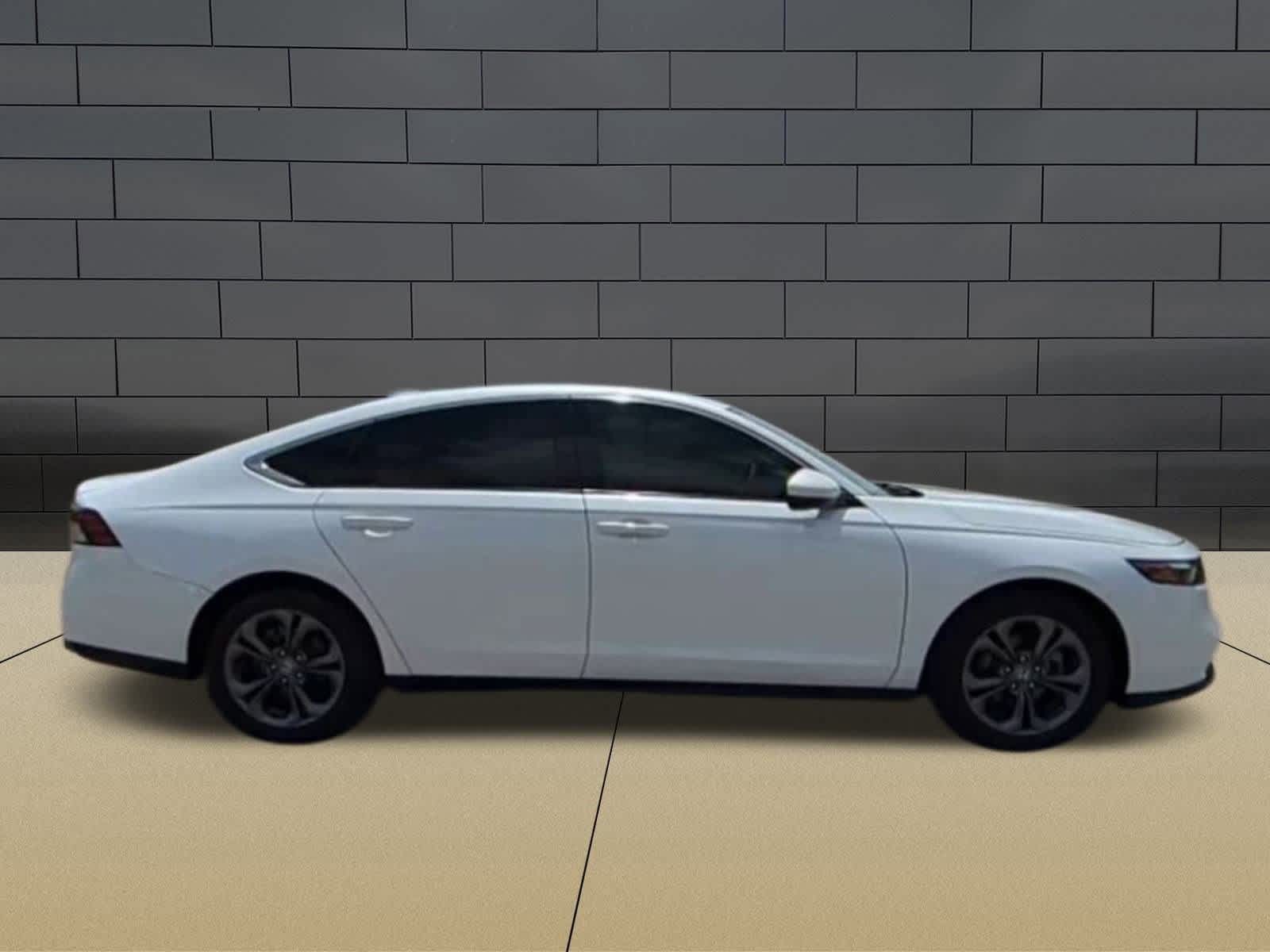 Thumbnail: 2023 Honda Accord - 9