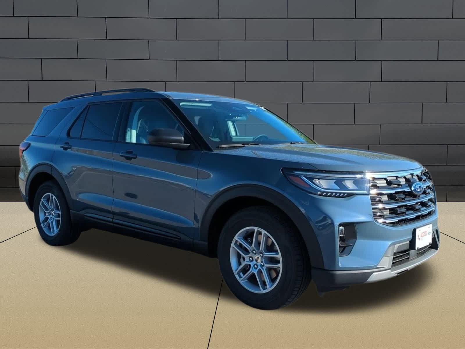 Thumbnail: 2026 Ford Explorer - 2