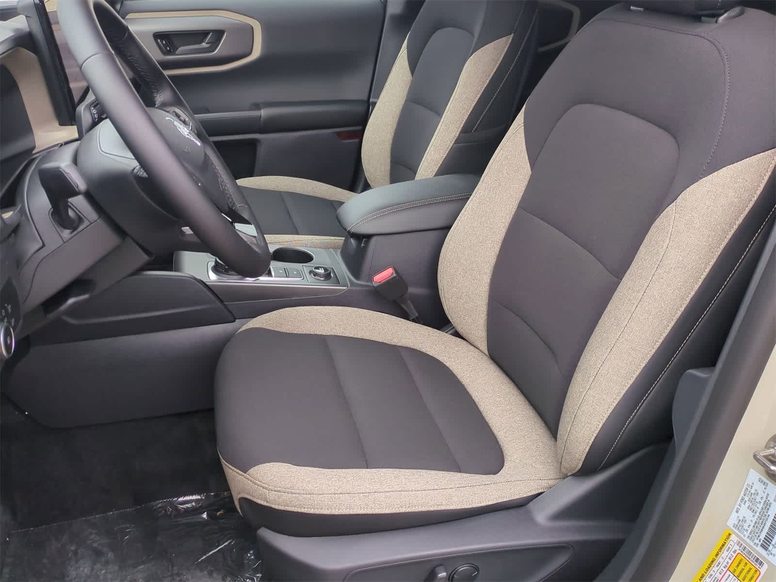 Thumbnail: 2025 Ford Bronco Sport - 18