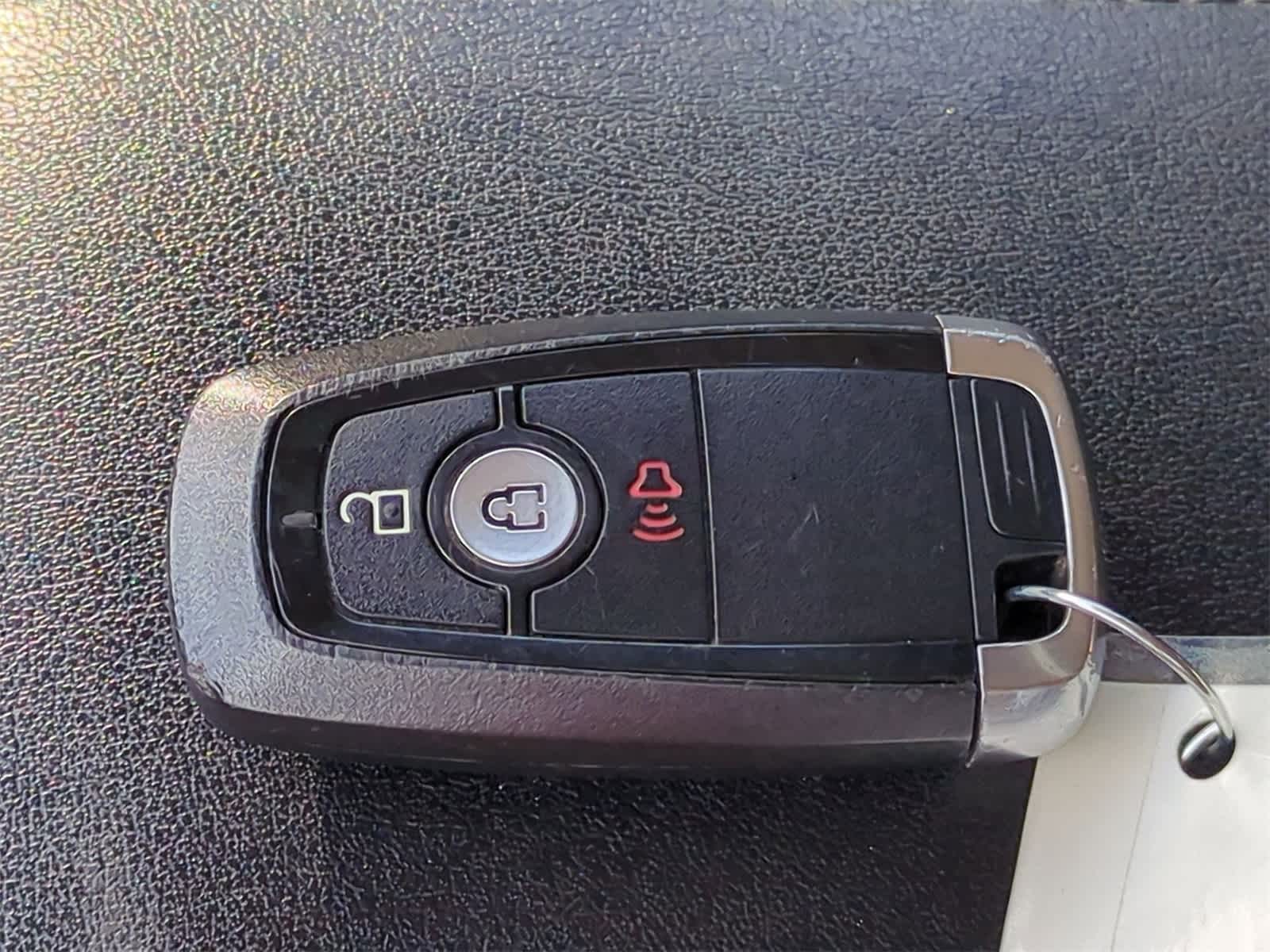 Thumbnail: 2023 Ford Edge - 33