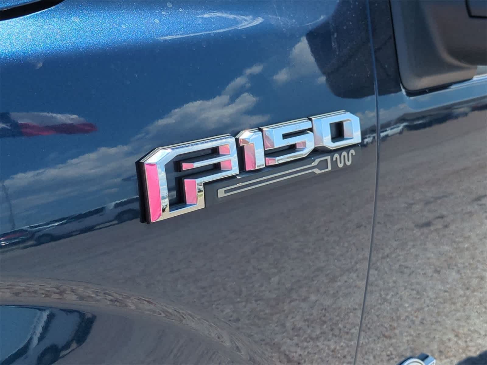 Thumbnail: 2016 Ford F-150 - 32