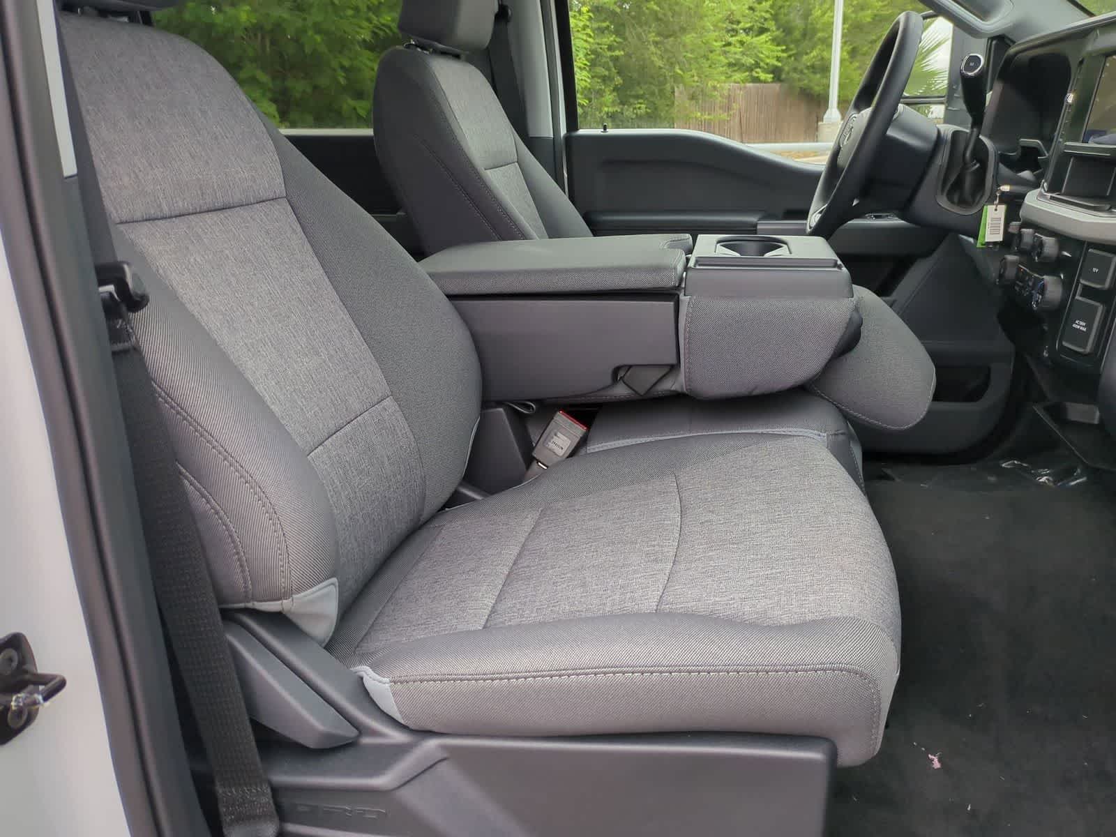 Thumbnail: 2026 Ford F-250 - 25