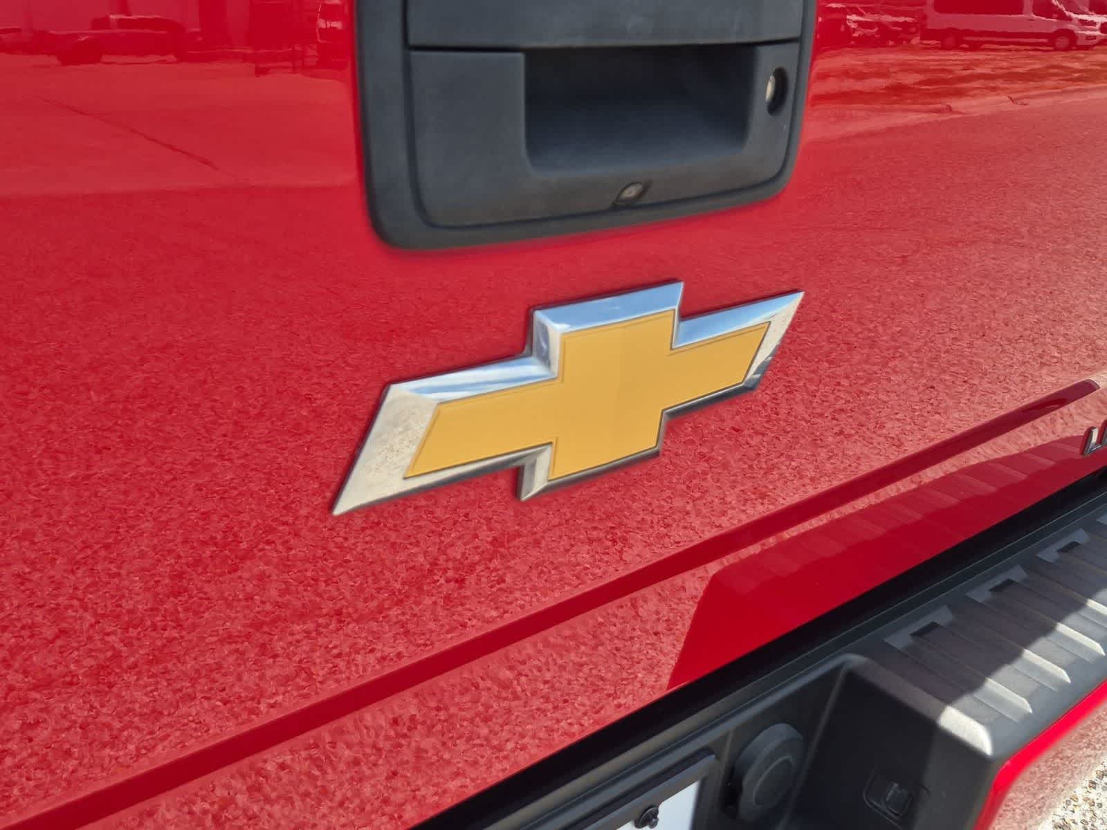 Thumbnail: 2019 Chevrolet Silverado 1500 - 27