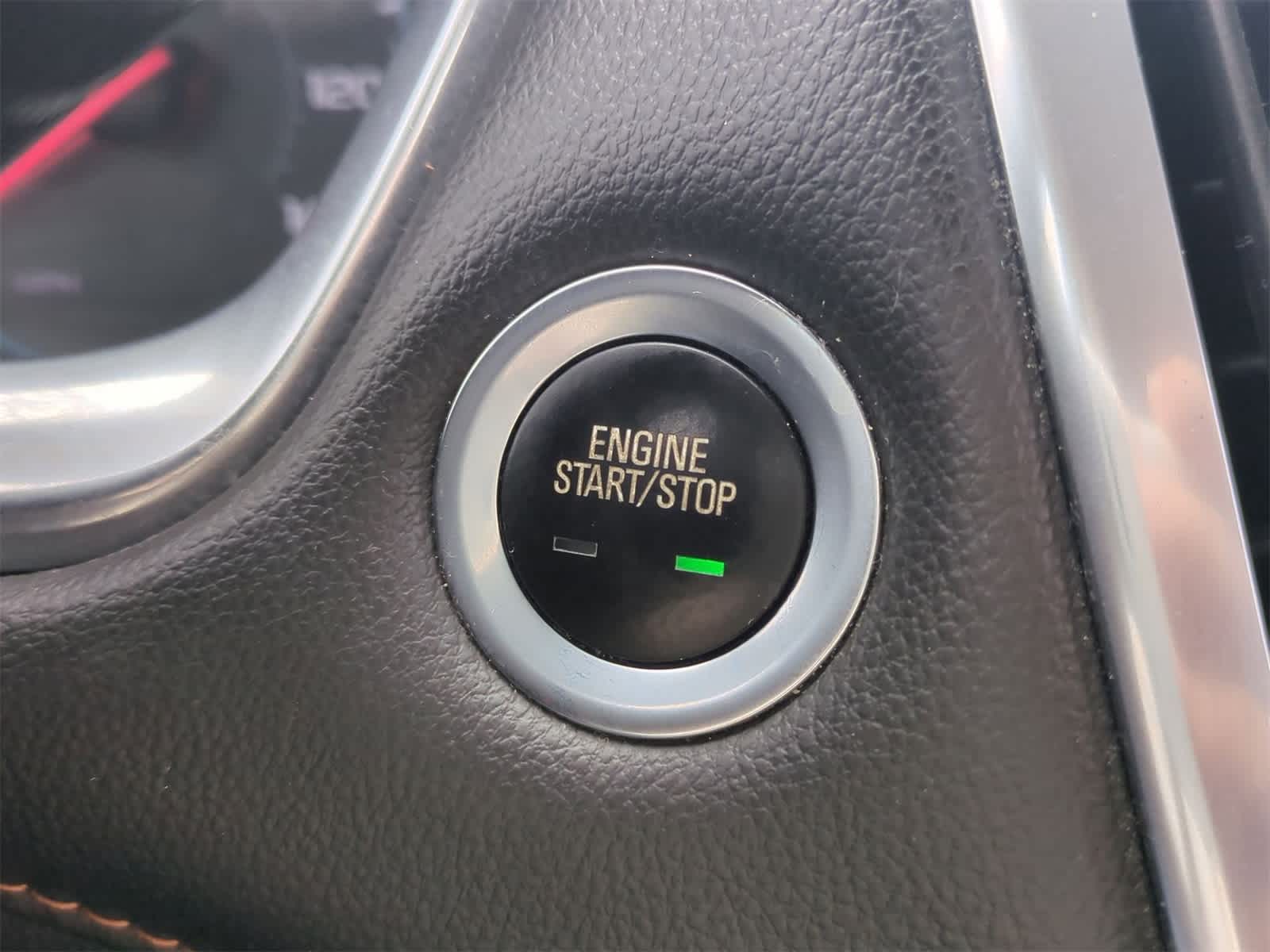 Thumbnail: 2019 Chevrolet Traverse - 16