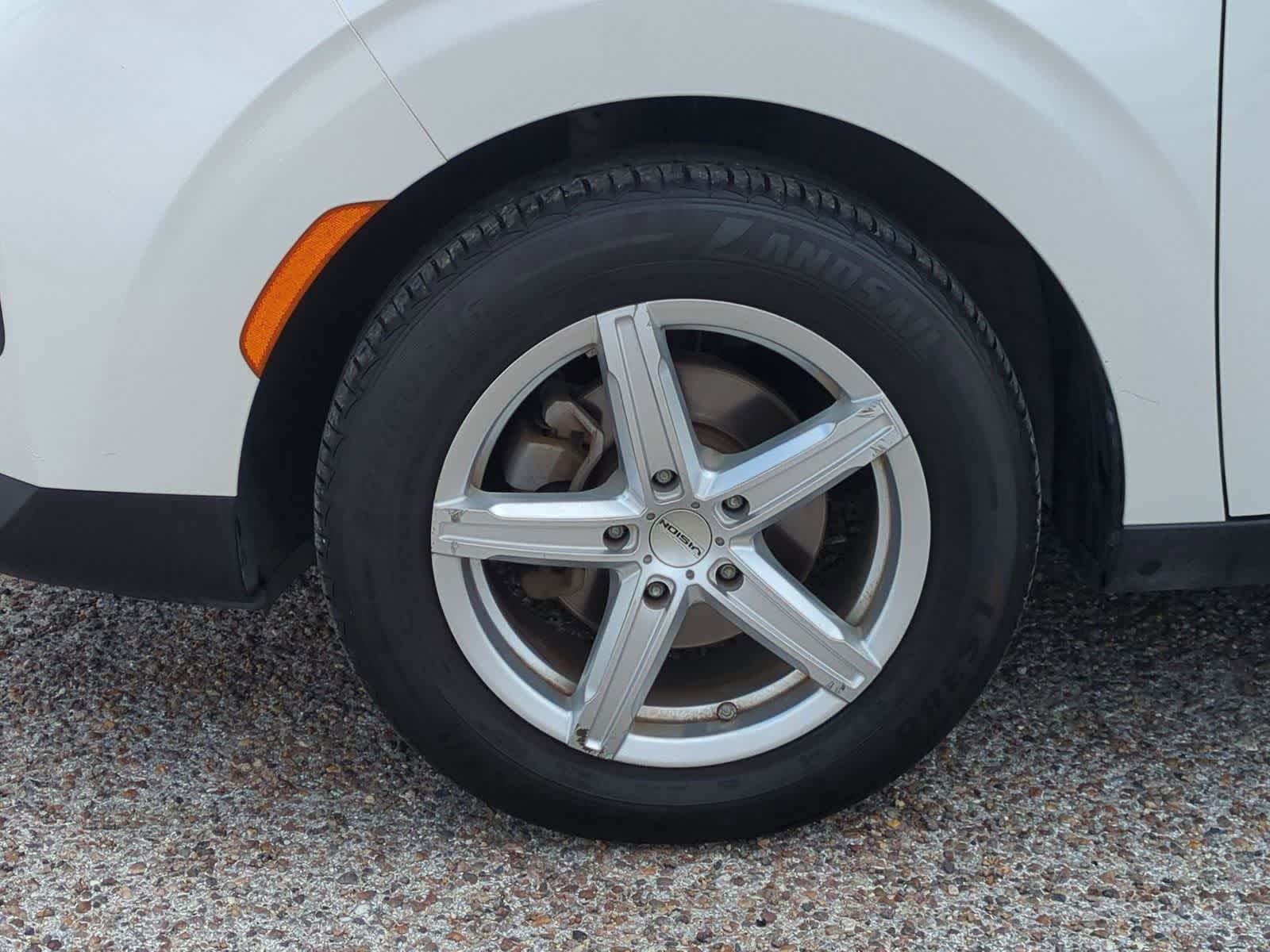 Thumbnail: 2022 Kia Soul - 30