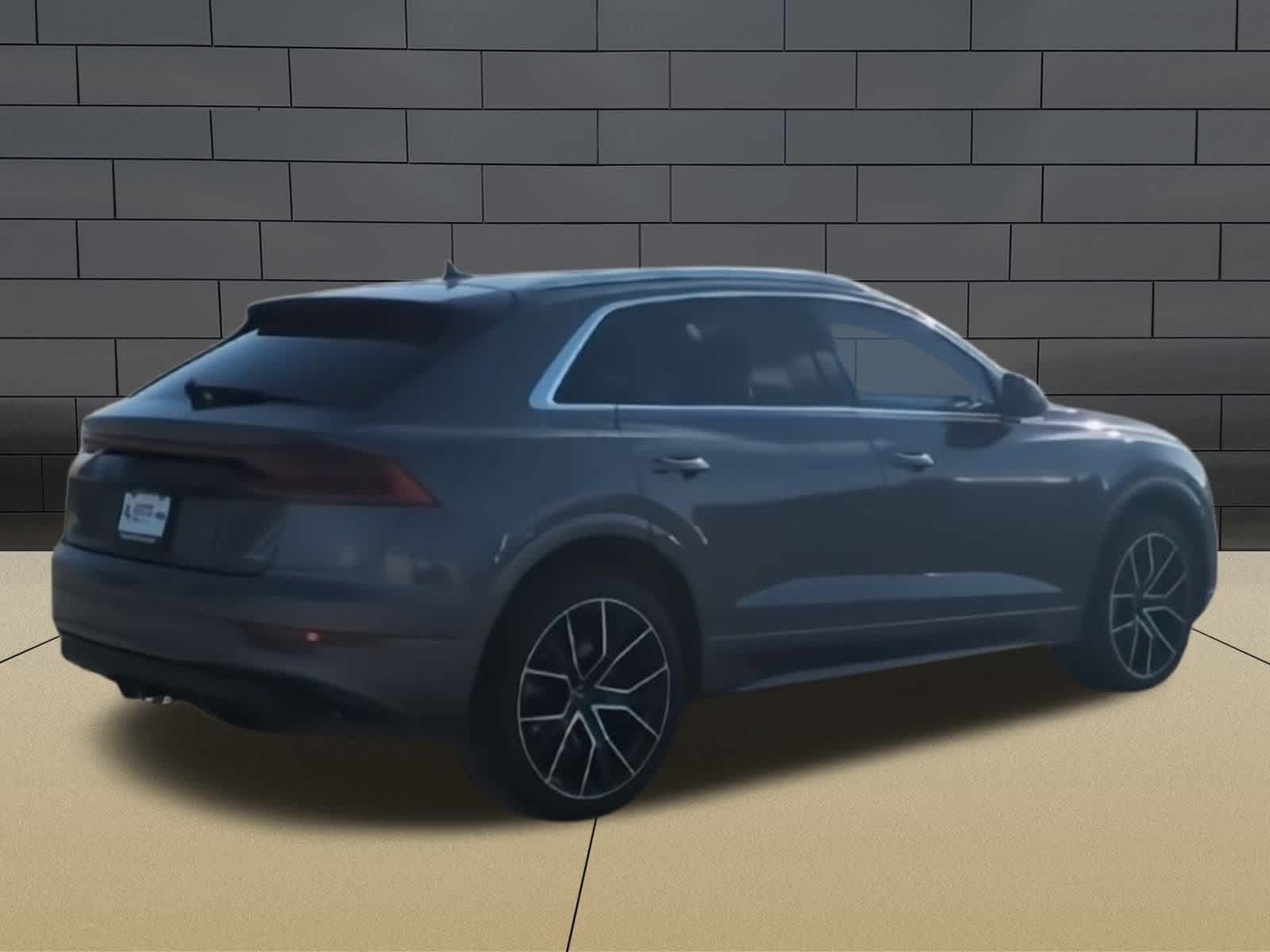 Thumbnail: 2019 Audi Q8 - 8