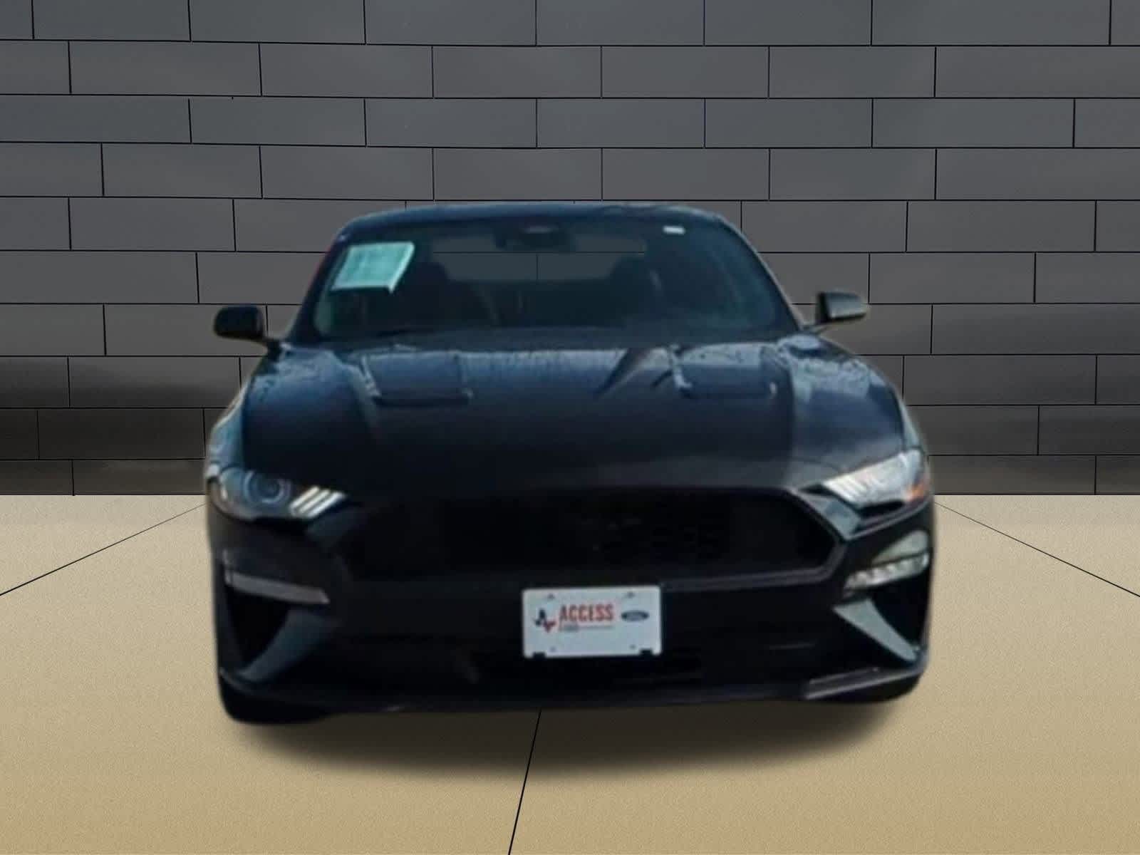 Thumbnail: 2022 Ford Mustang - 3