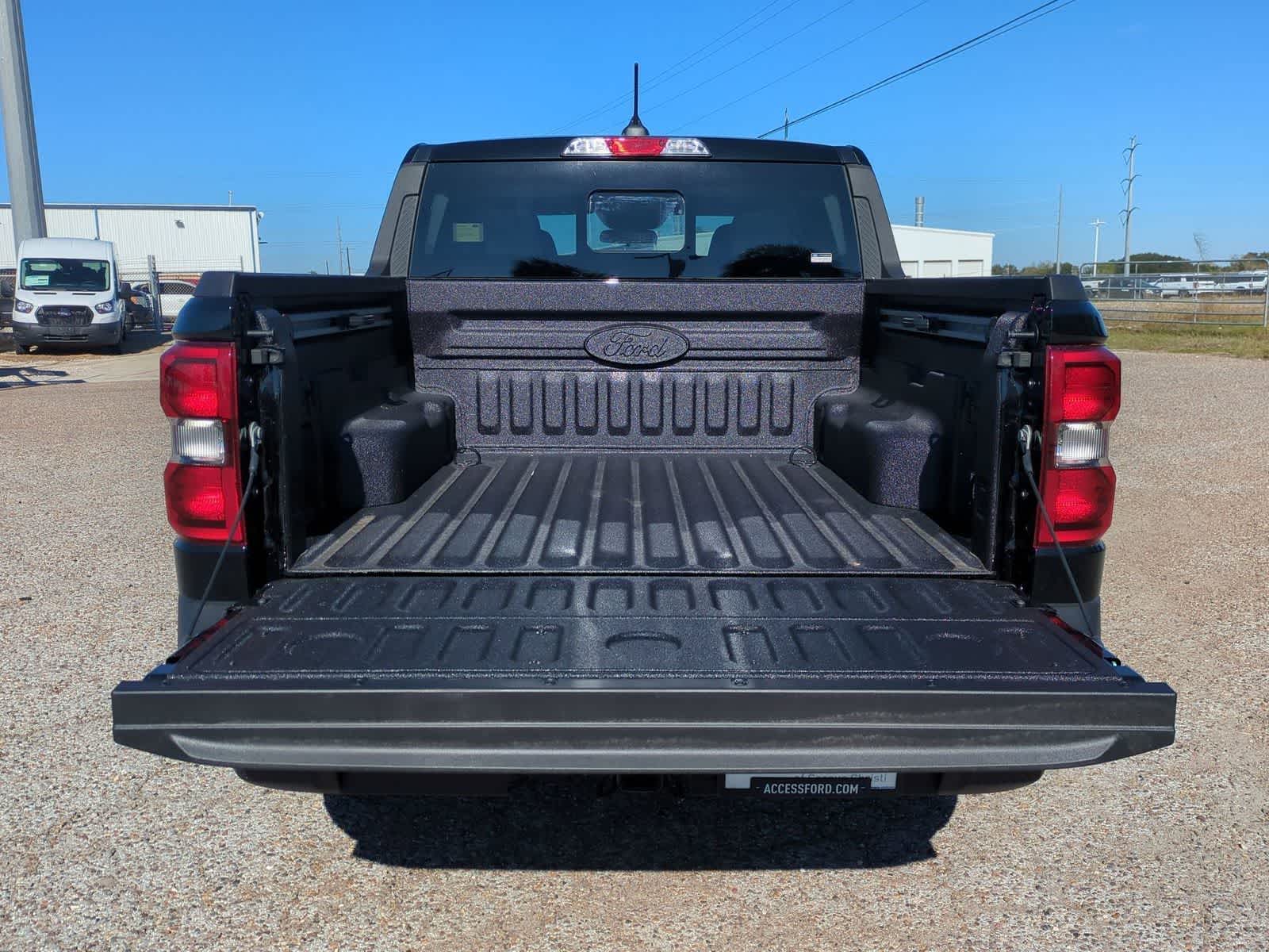 Thumbnail: 2026 Ford Maverick - 25