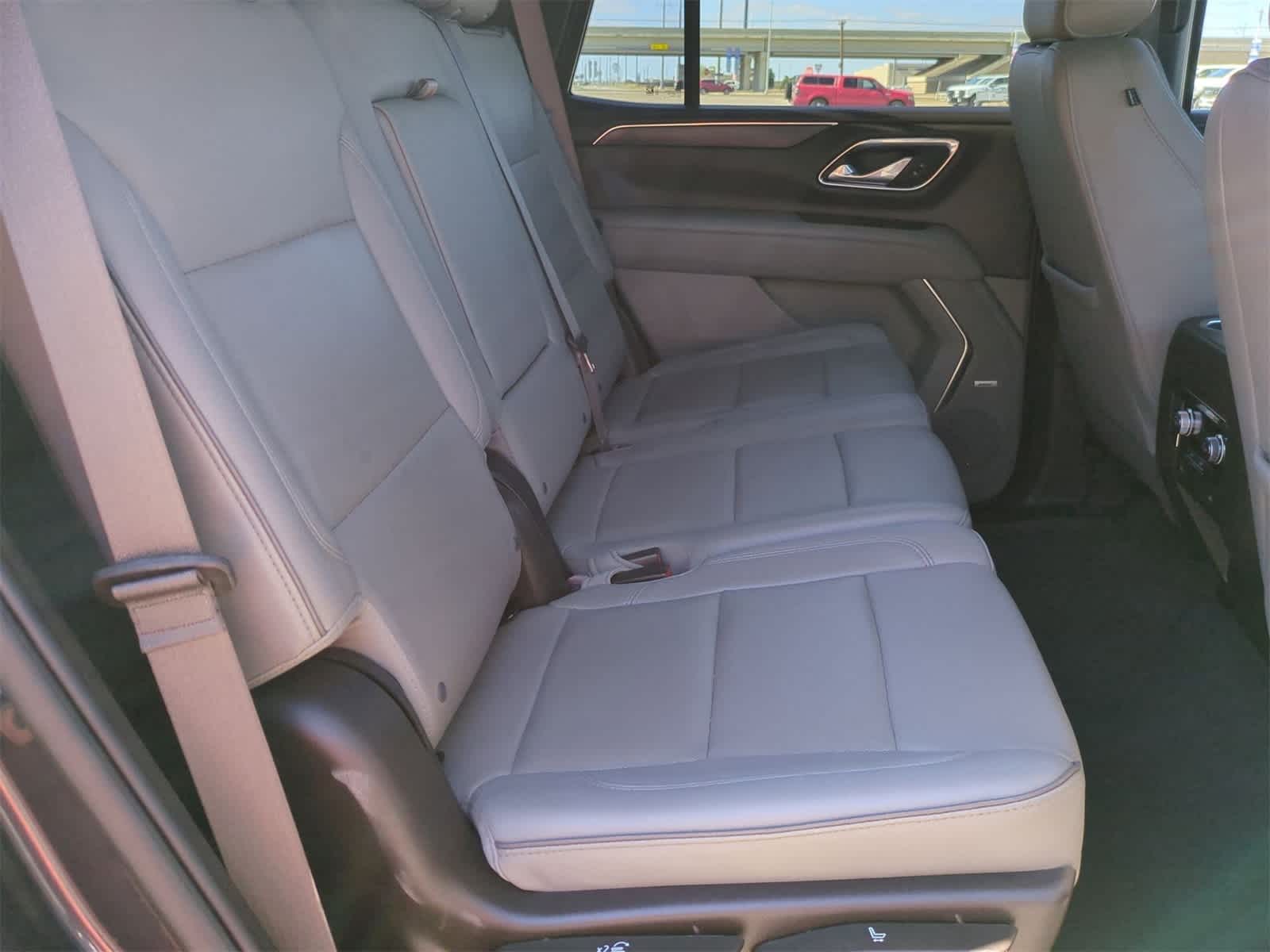 Thumbnail: 2023 GMC Yukon - 26