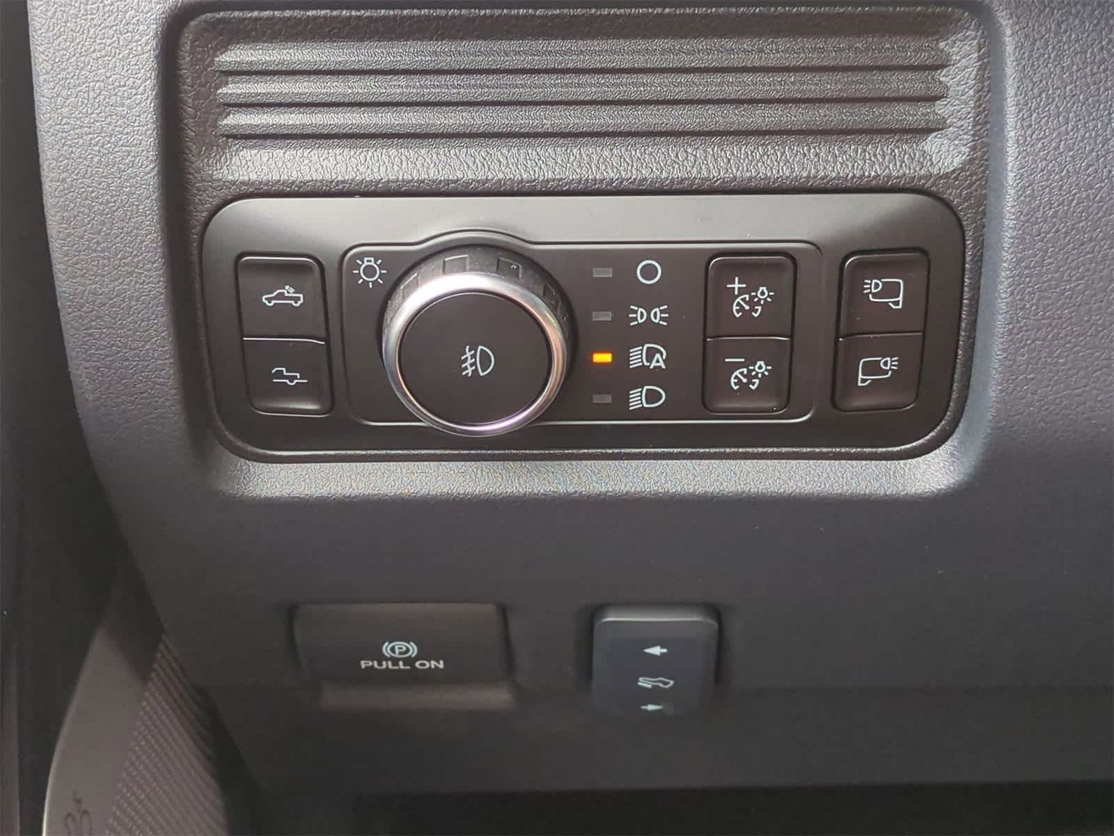 Thumbnail: 2026 Ford F-250 - 18