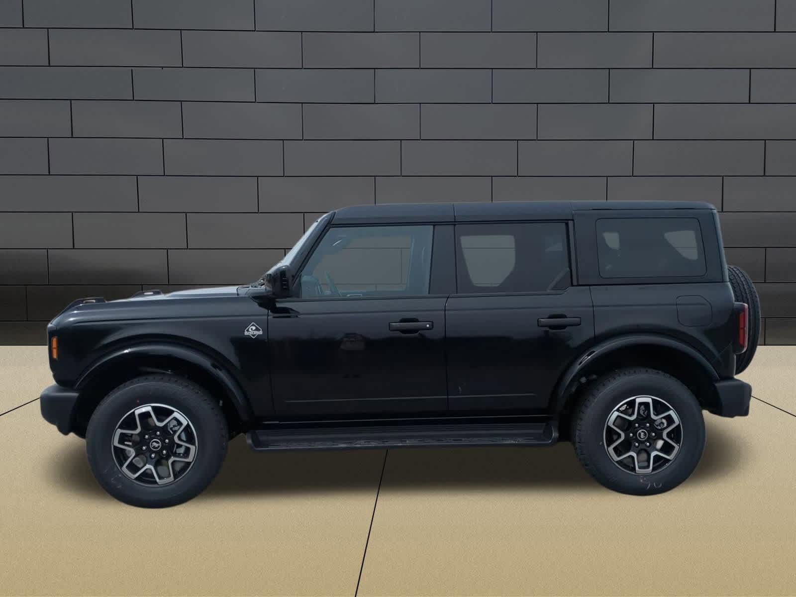 Thumbnail: 2026 Ford Bronco - 5