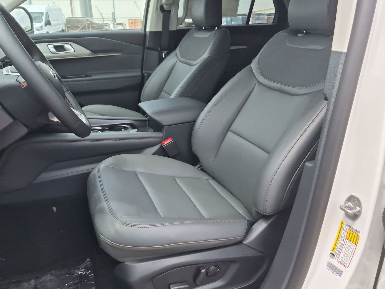 Thumbnail: 2026 Ford Explorer - 19