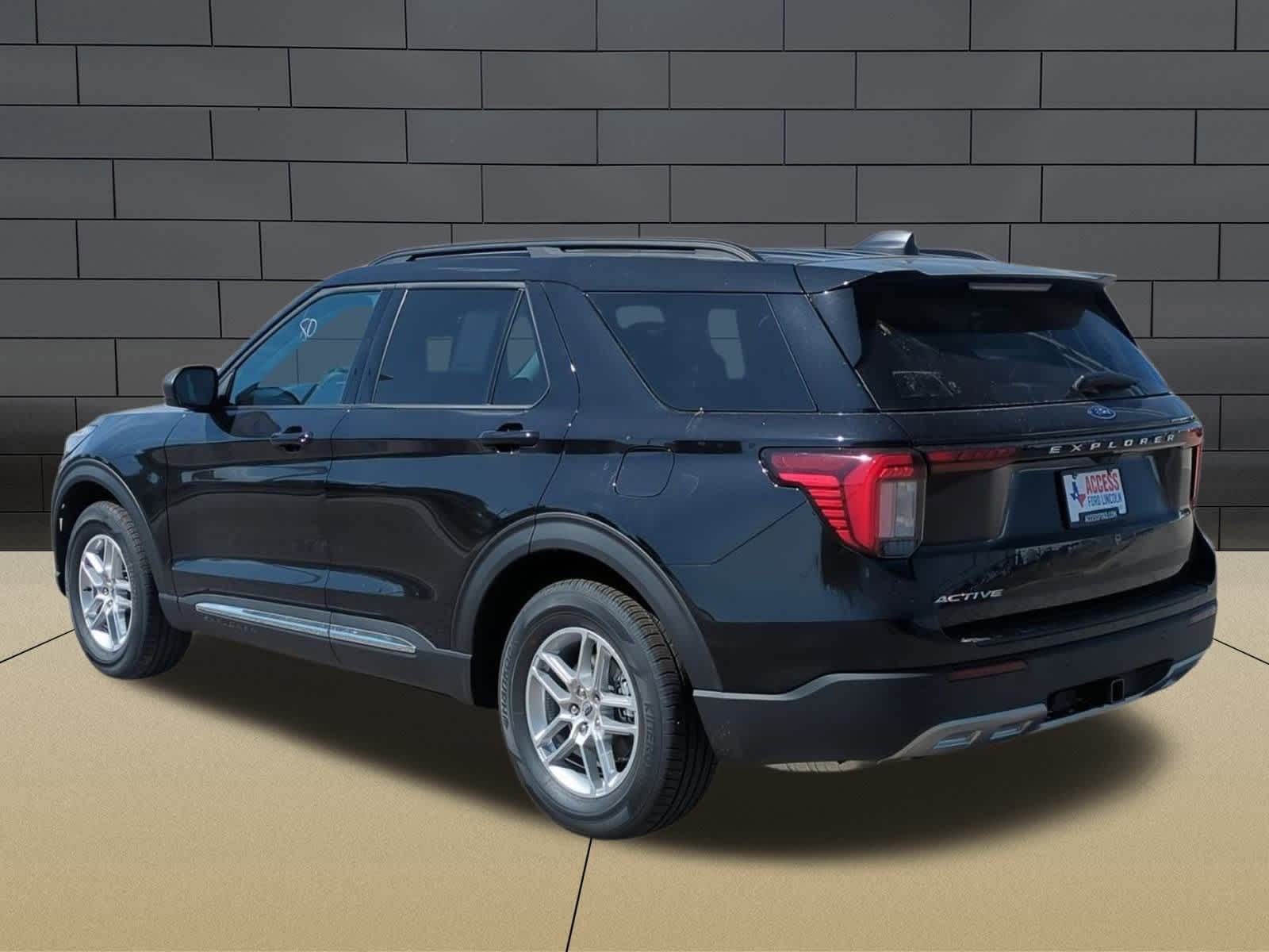 Thumbnail: 2025 Ford Explorer - 5