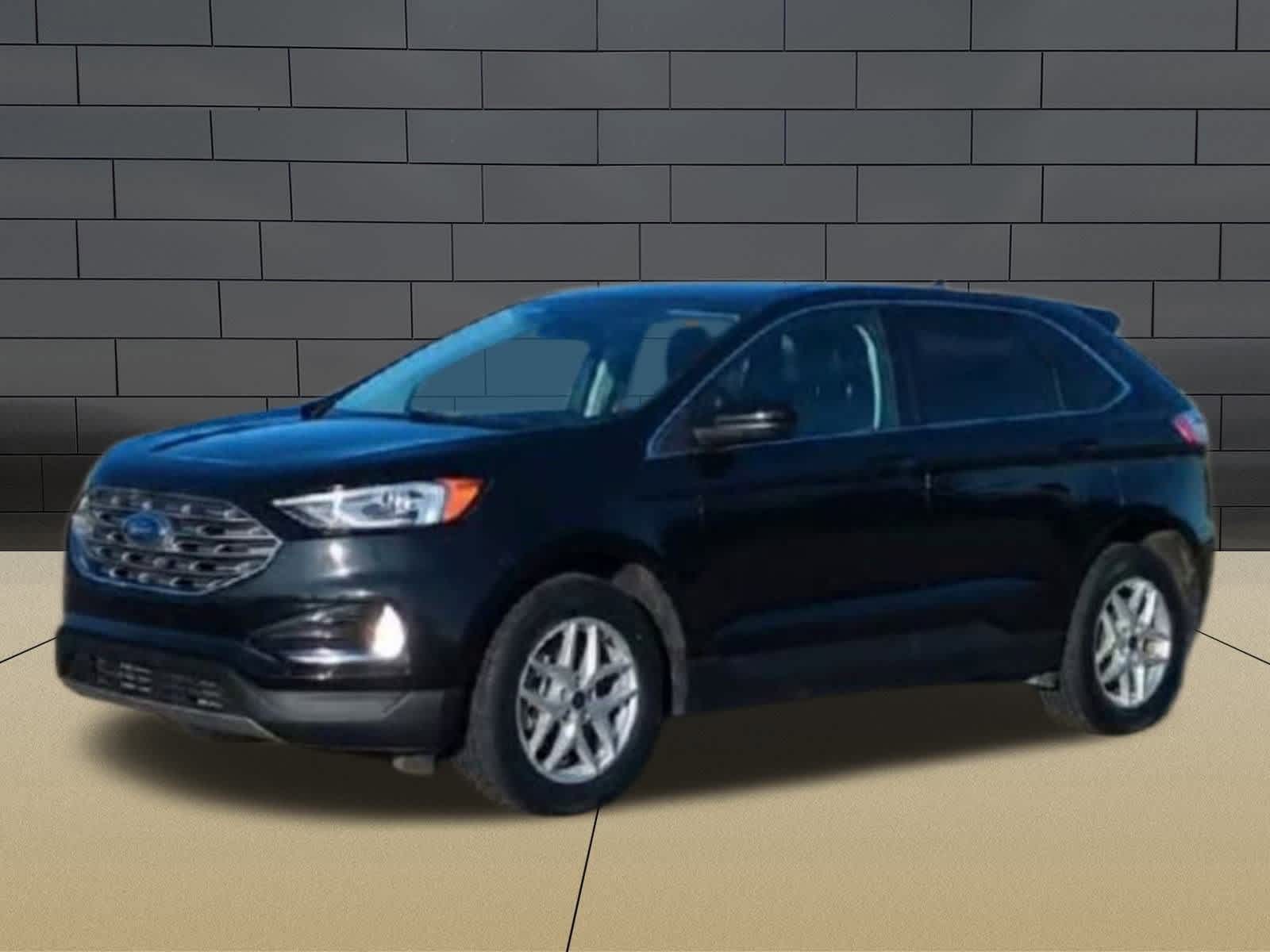 Thumbnail: 2022 Ford Edge - 4