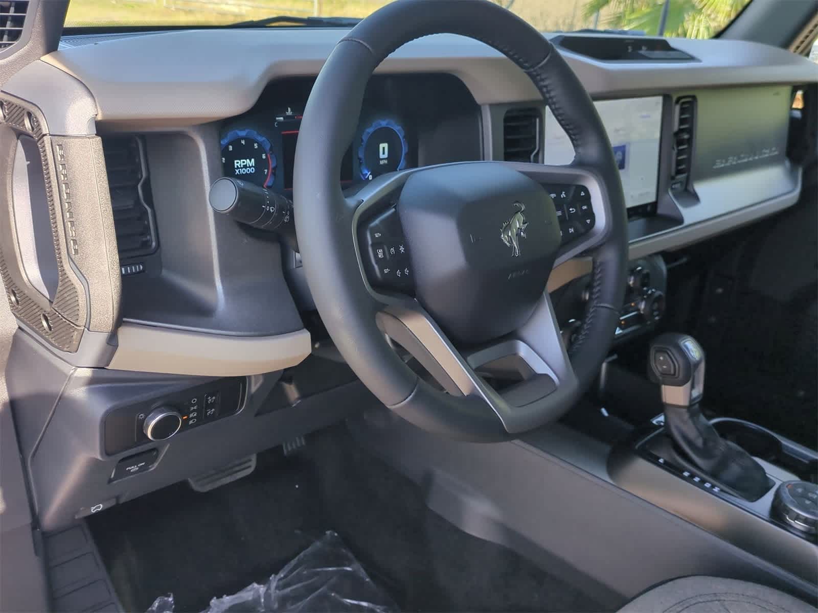 Thumbnail: 2025 Ford Bronco - 10