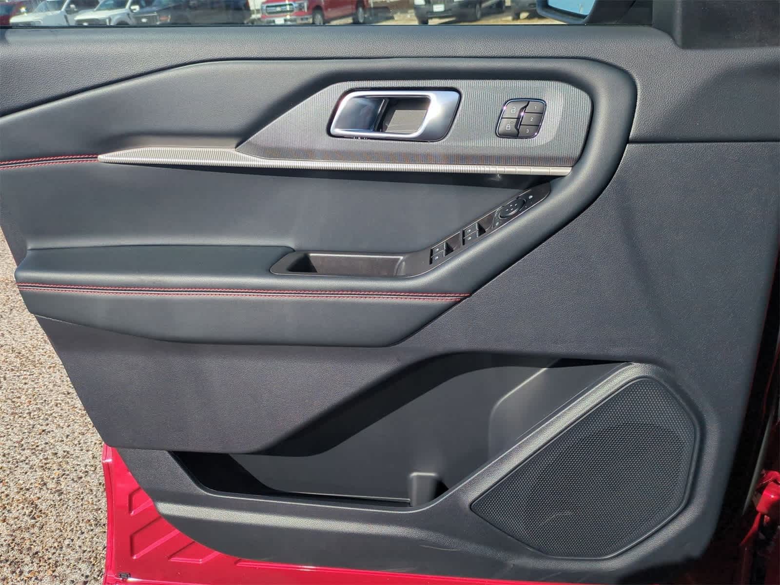 Thumbnail: 2026 Ford Explorer - 22