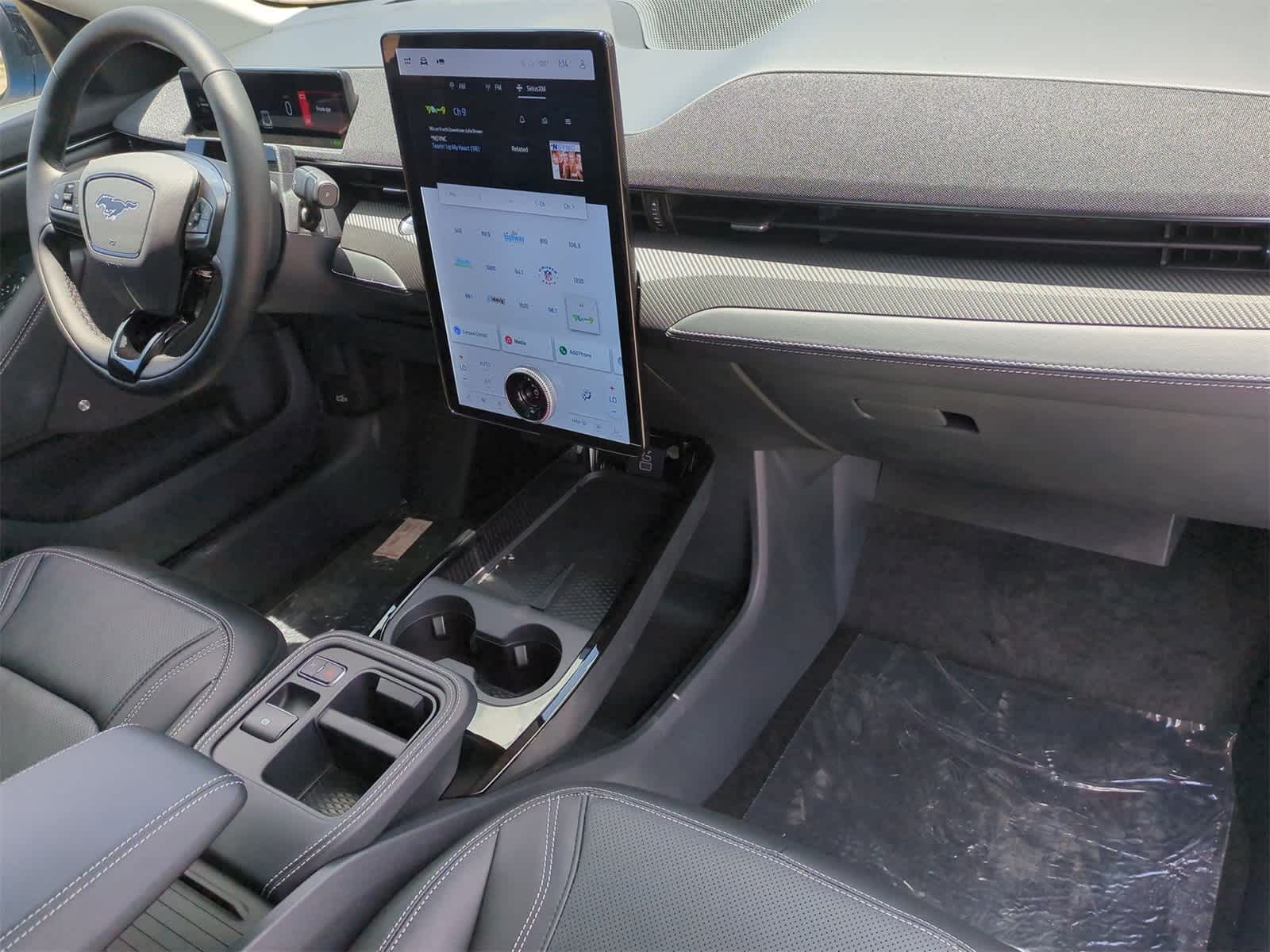 Thumbnail: 2025 Ford Mustang Mach-E - 28