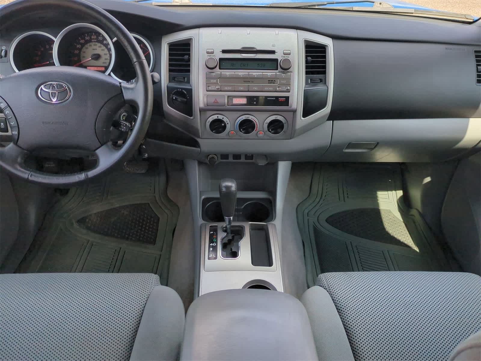 Thumbnail: 2010 Toyota Tacoma - 18