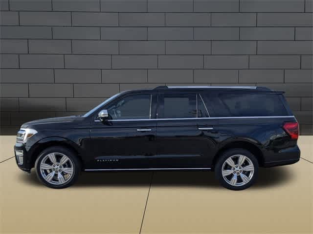 2024 Ford Expedition MAX Platinum photo 3