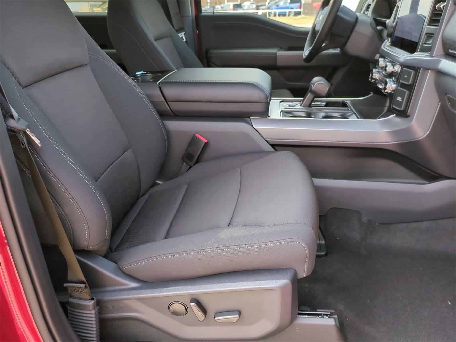 Thumbnail: 2025 Ford F-150 - 27